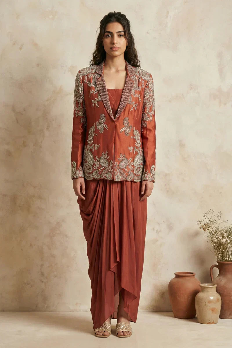 What to Wear When Your Wedding Has Both Traditional & Modern Ceremonies - Mokshaa