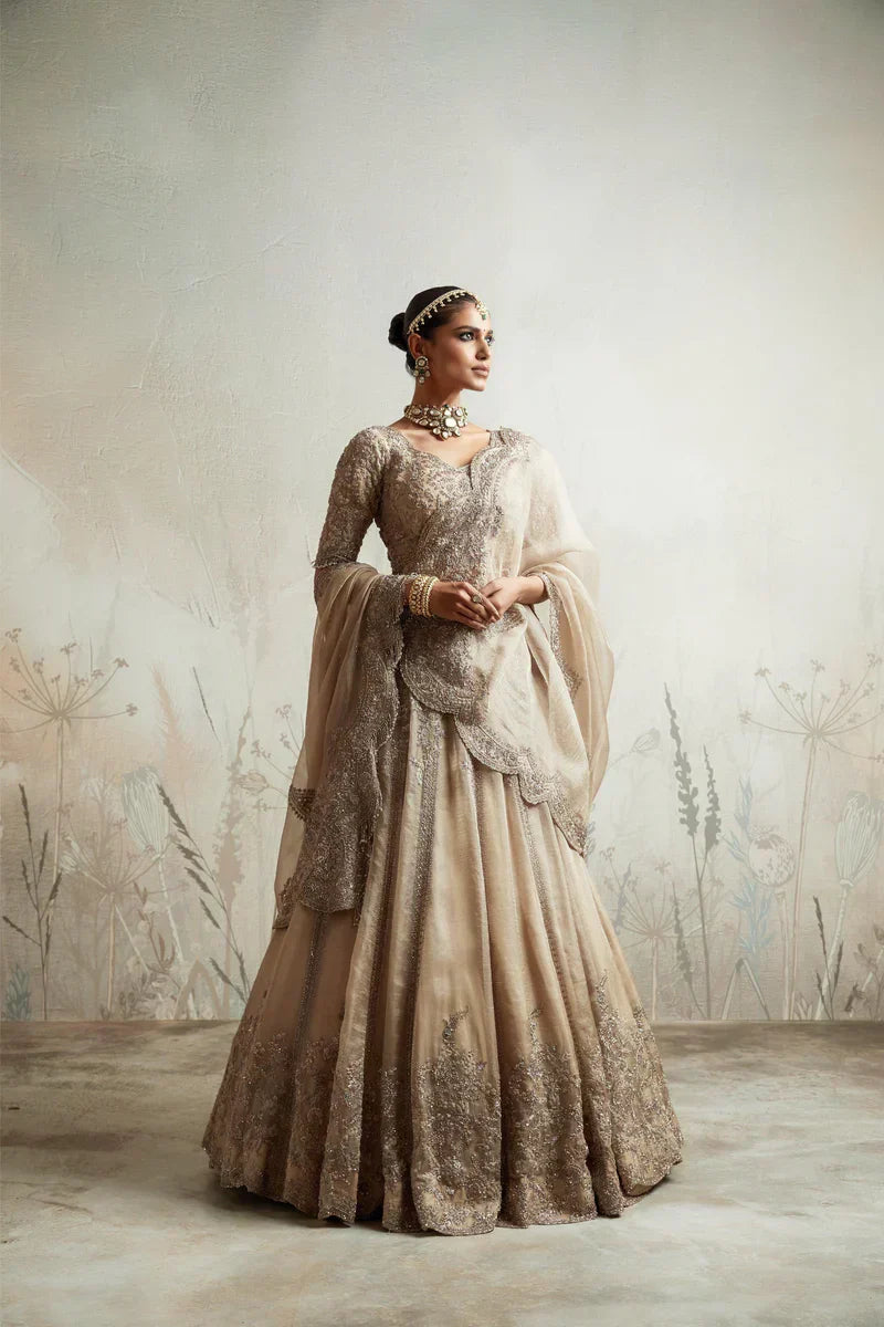 Outfit Planning for Brides Who Don’t Want Red - Mokshaa