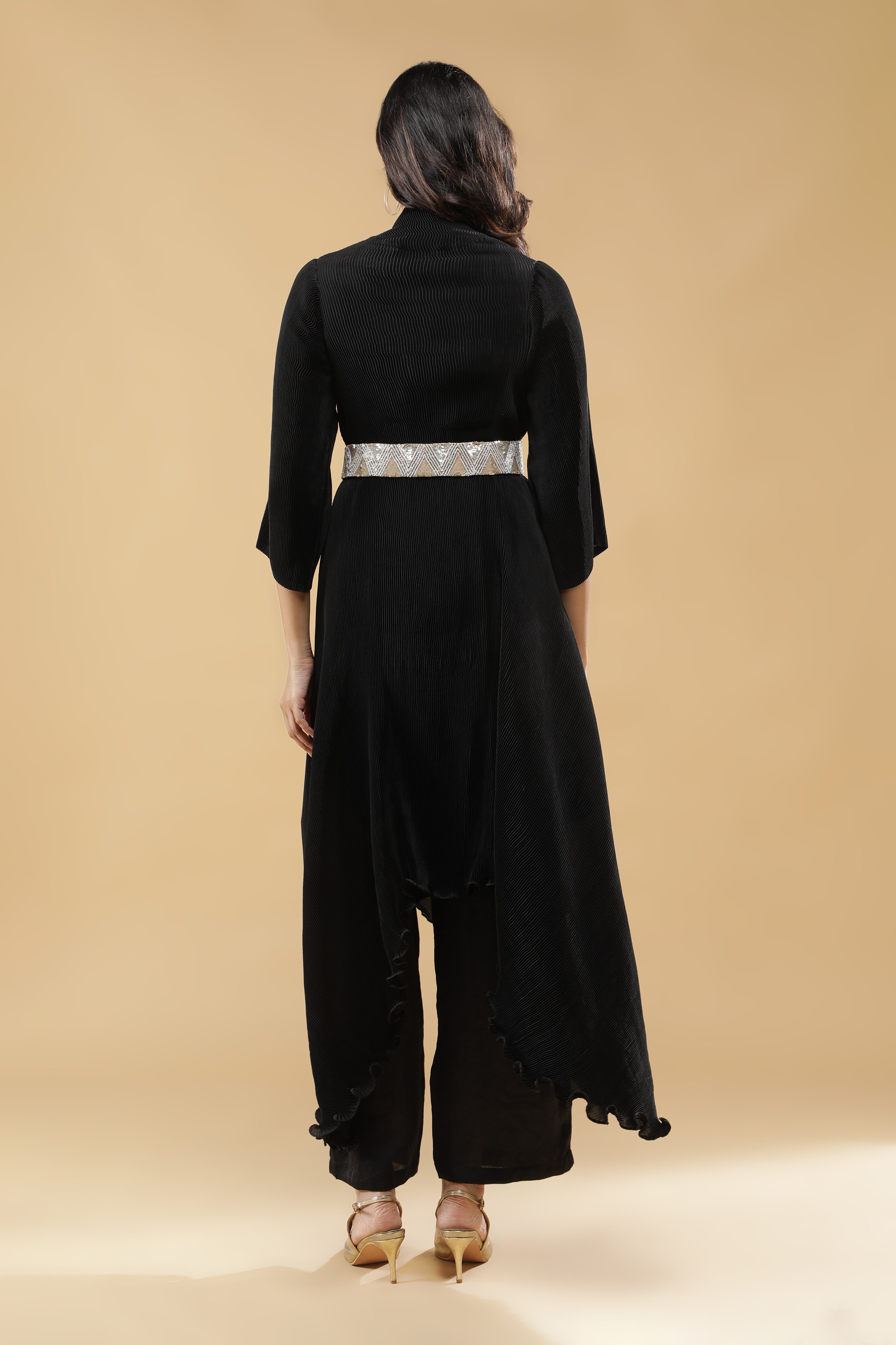 Black Pleated Kurta Set with Embroidered Belt
