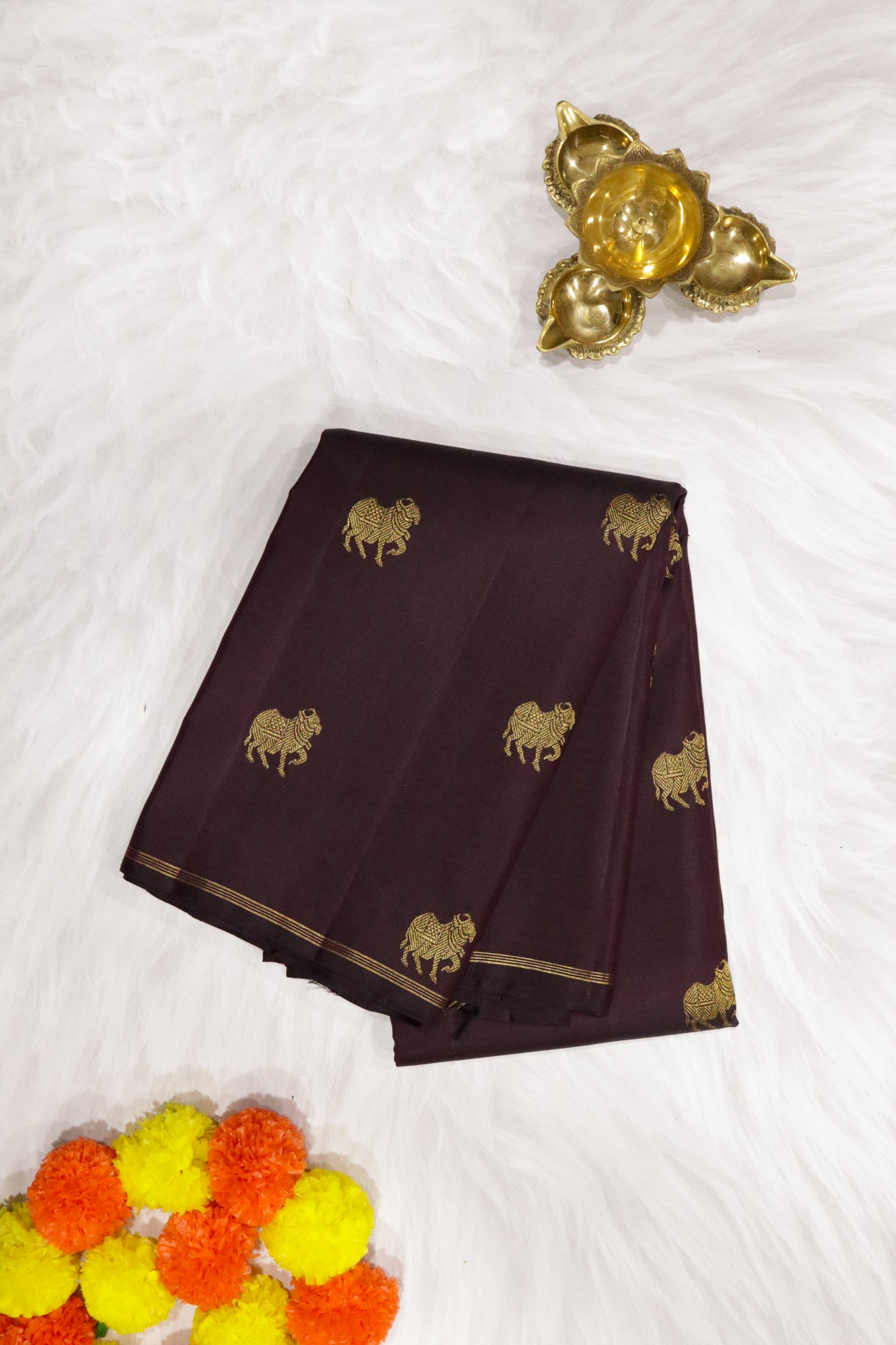 Dark Brown Kanchipuram Silk Saree with Zari Figure Motifs