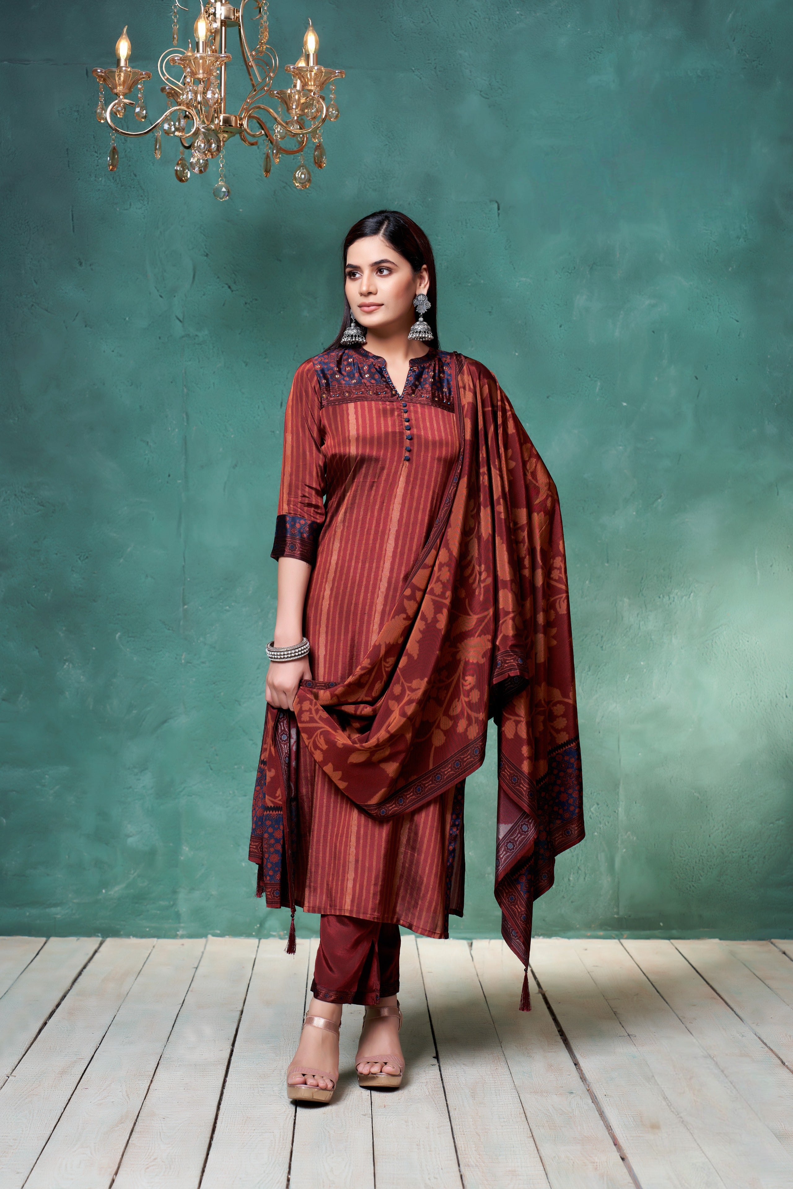 Rust Crepe Kurta Set with Floral Printed Dupatta