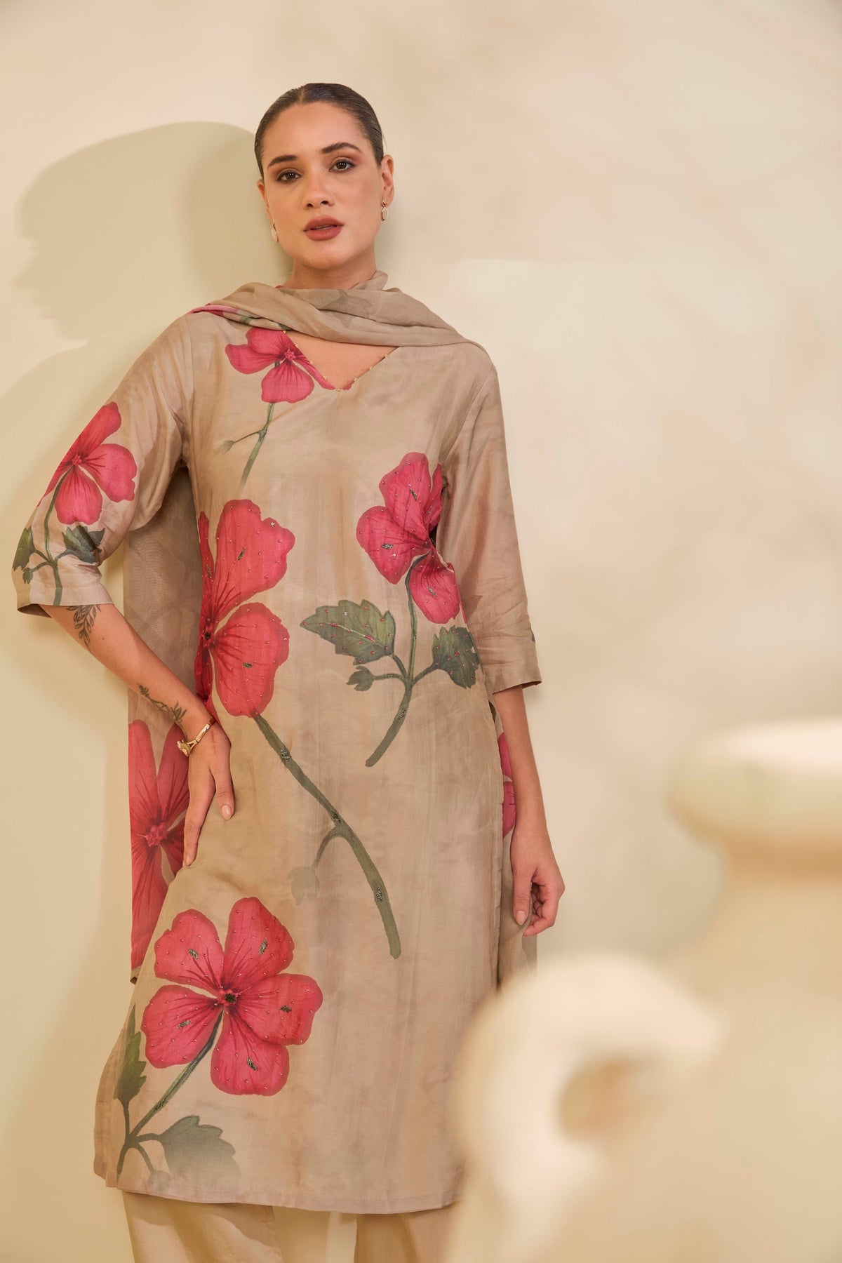 Beige Muslin Kurta Set with Rose Floral Print