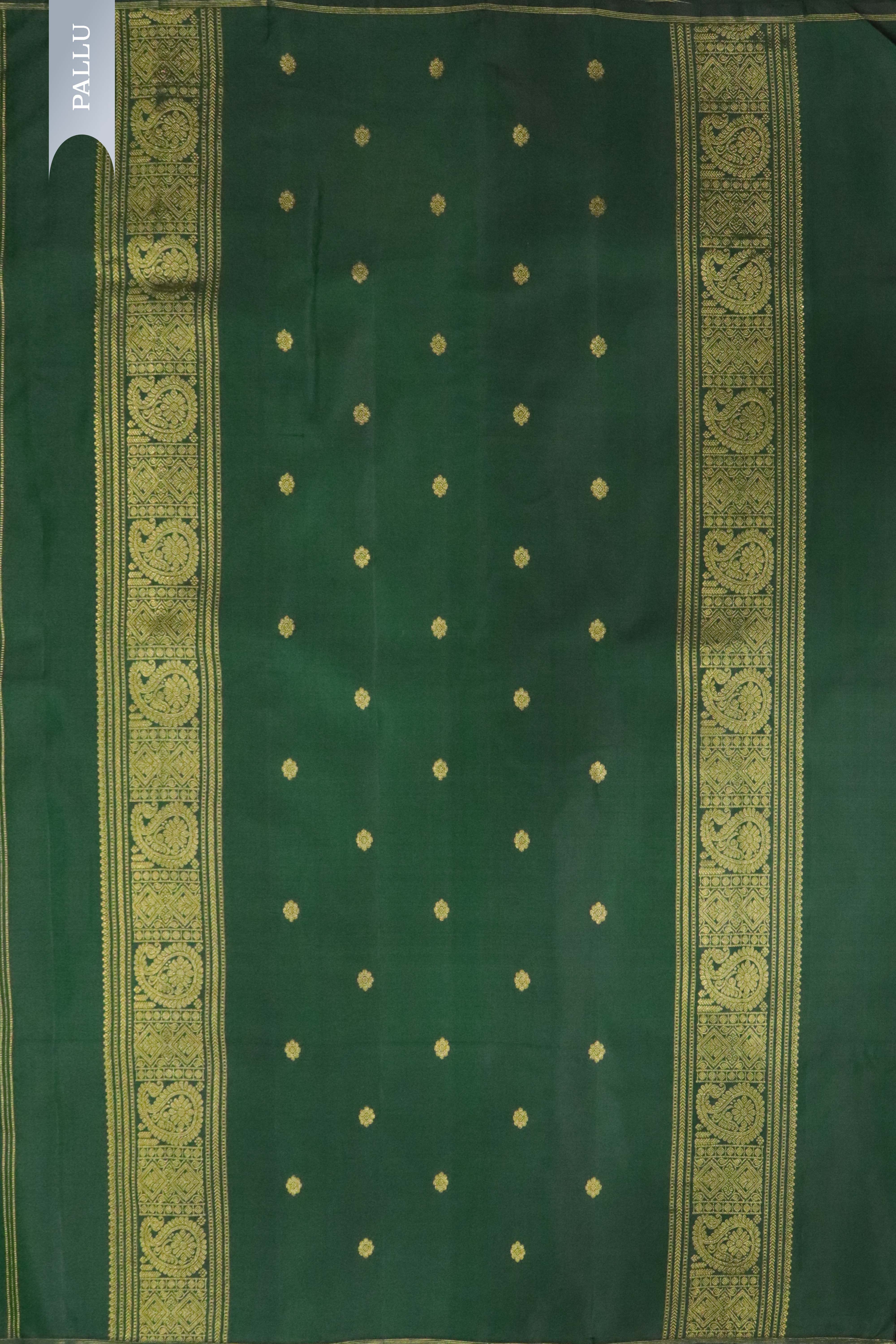 Bottle Green Kanchipuram Silk Saree with Zari Figure Motifs