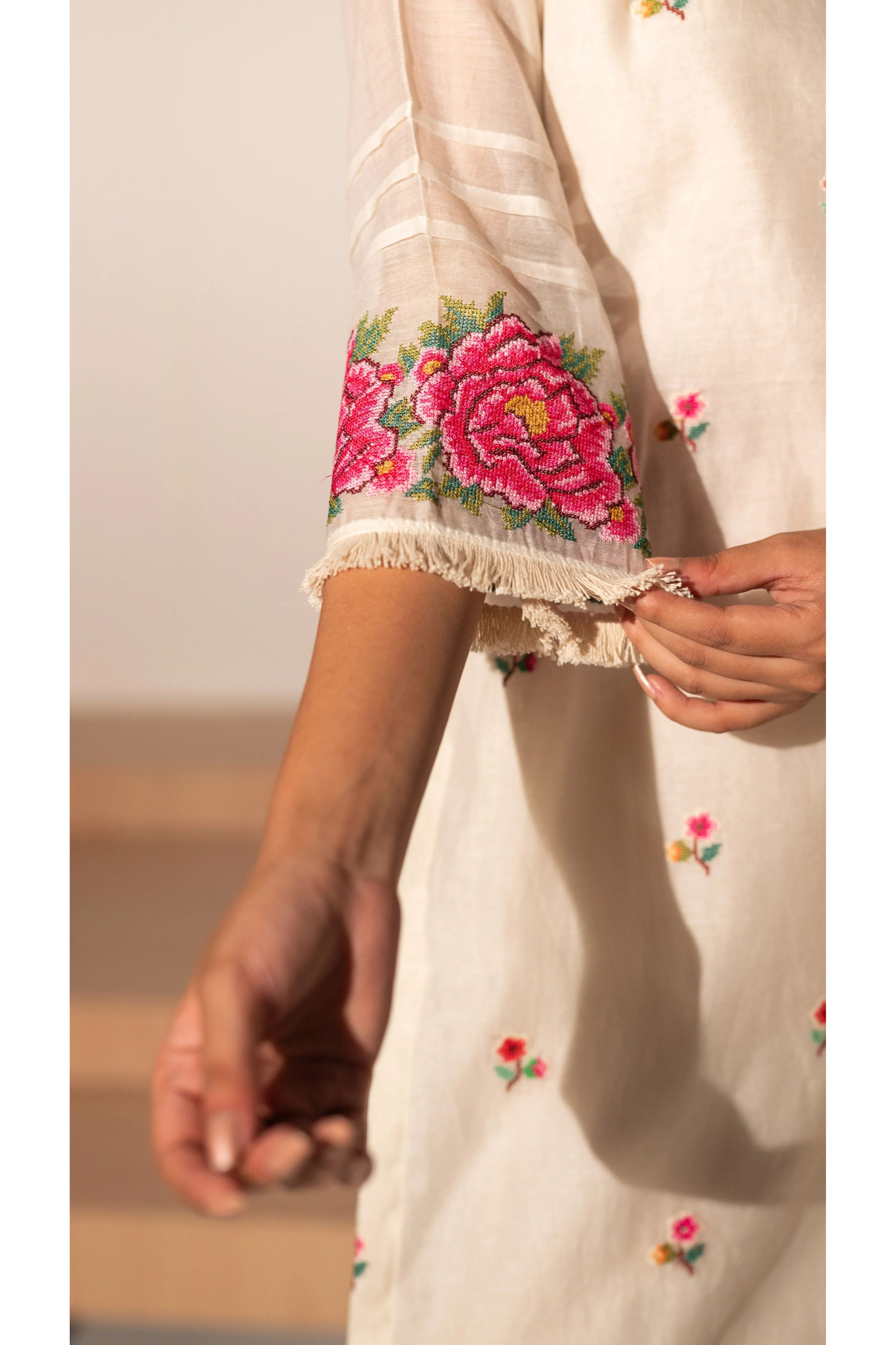 Ivory Mul Chanderi Straight Salwar Set - Mokshaa