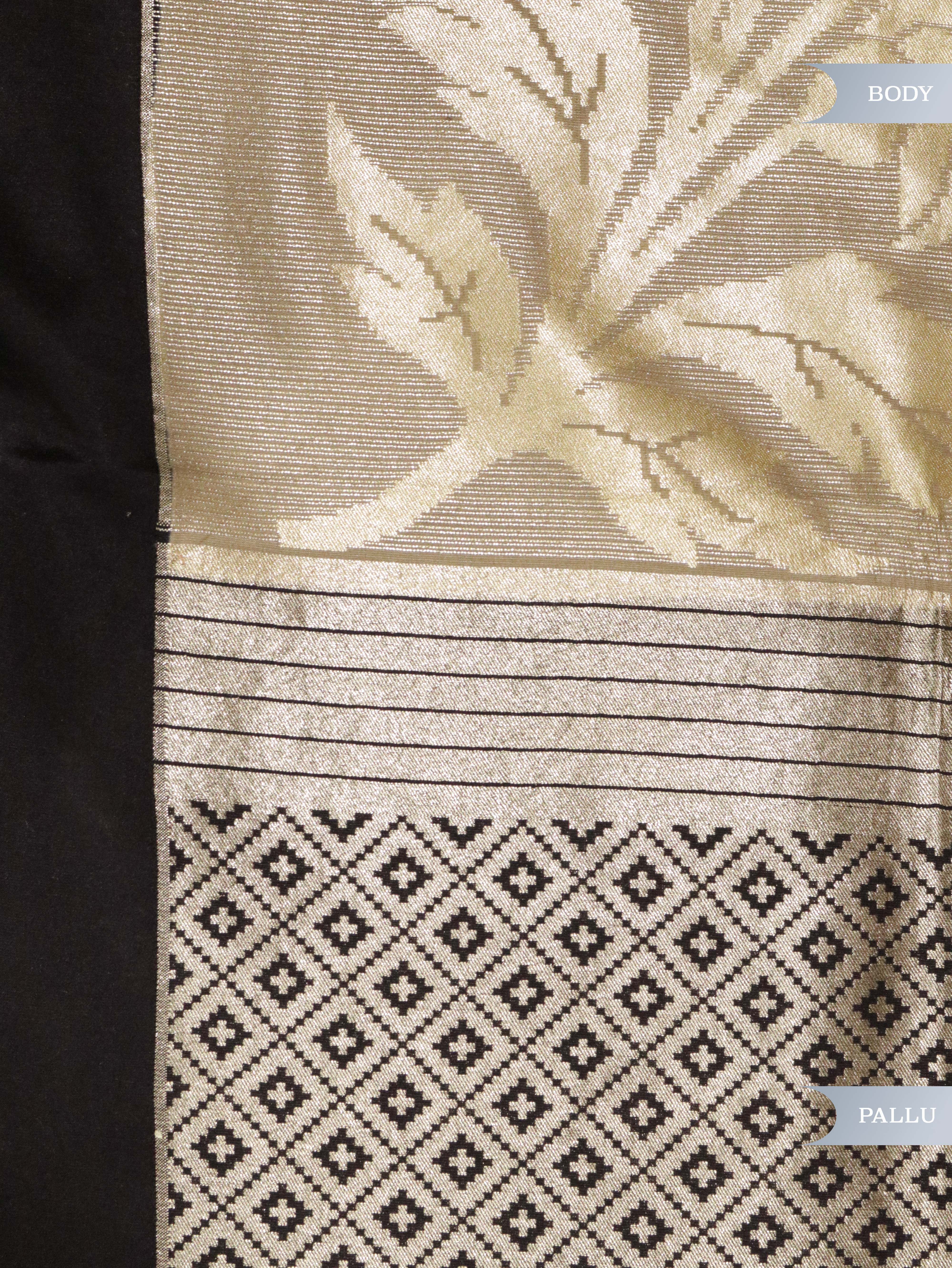 Off White Handloom Silk Saree with Silver Zari Weaving