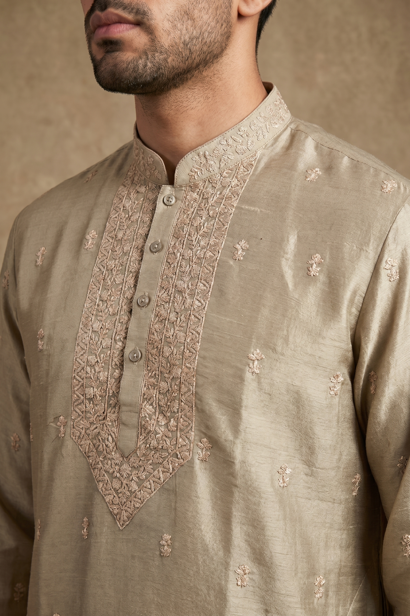 Light Gold Chanderi Silk Kurta Set with Zari Embroidery