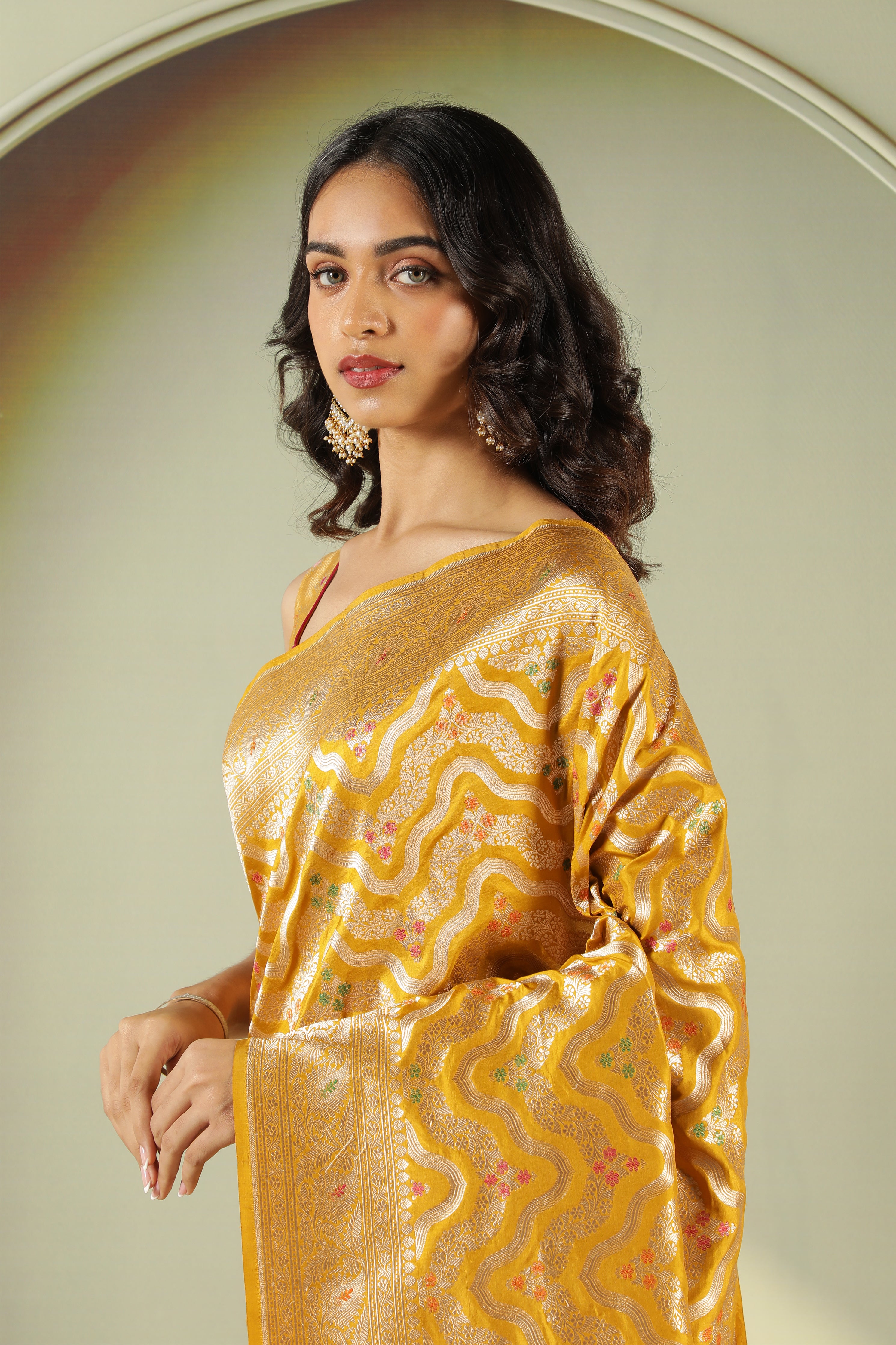 Mustard Banarasi Silk Saree with Zari Weaving & Multicolor Thread Butti