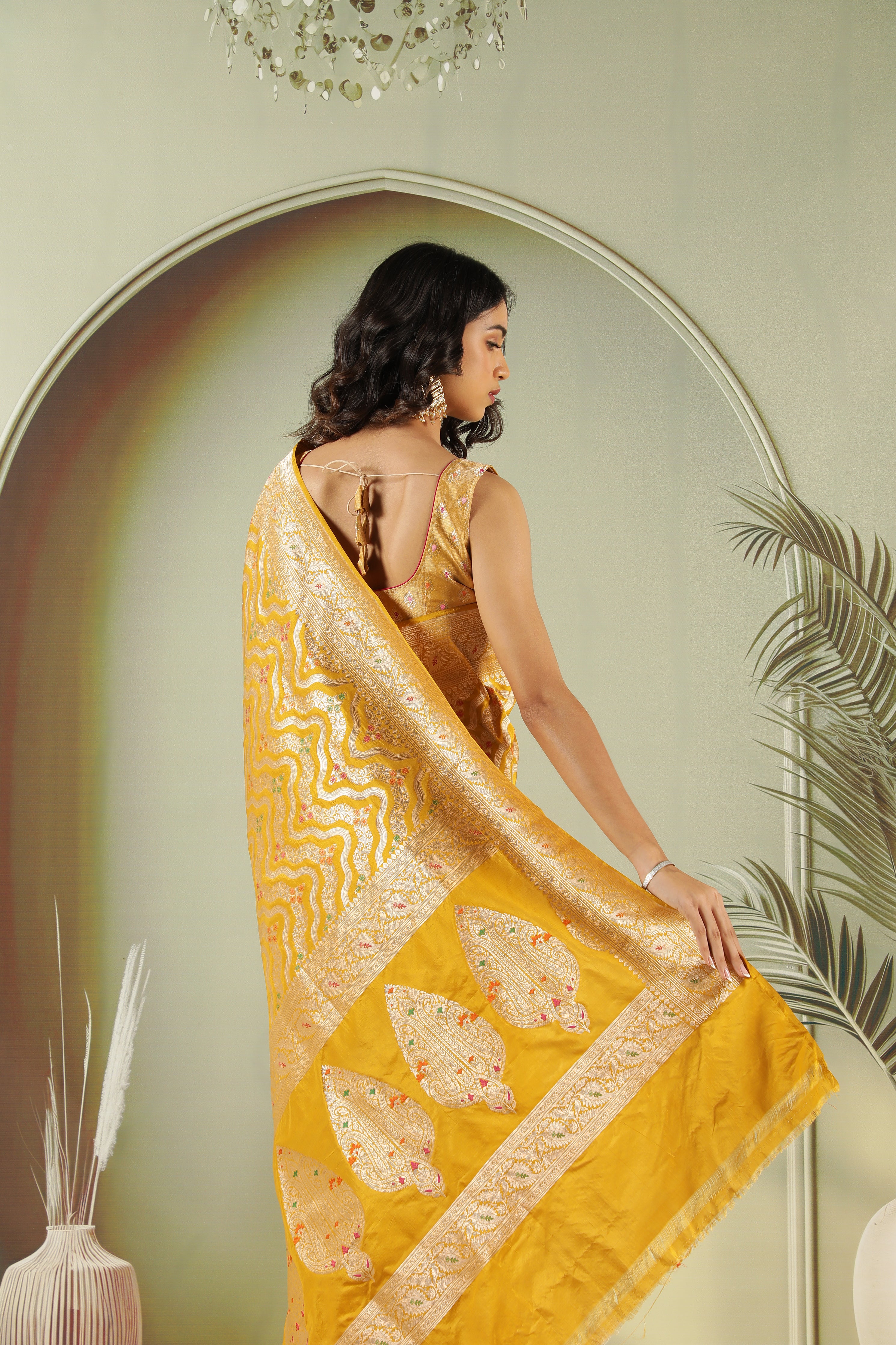 Mustard Banarasi Silk Saree with Zari Weaving & Multicolor Thread Butti