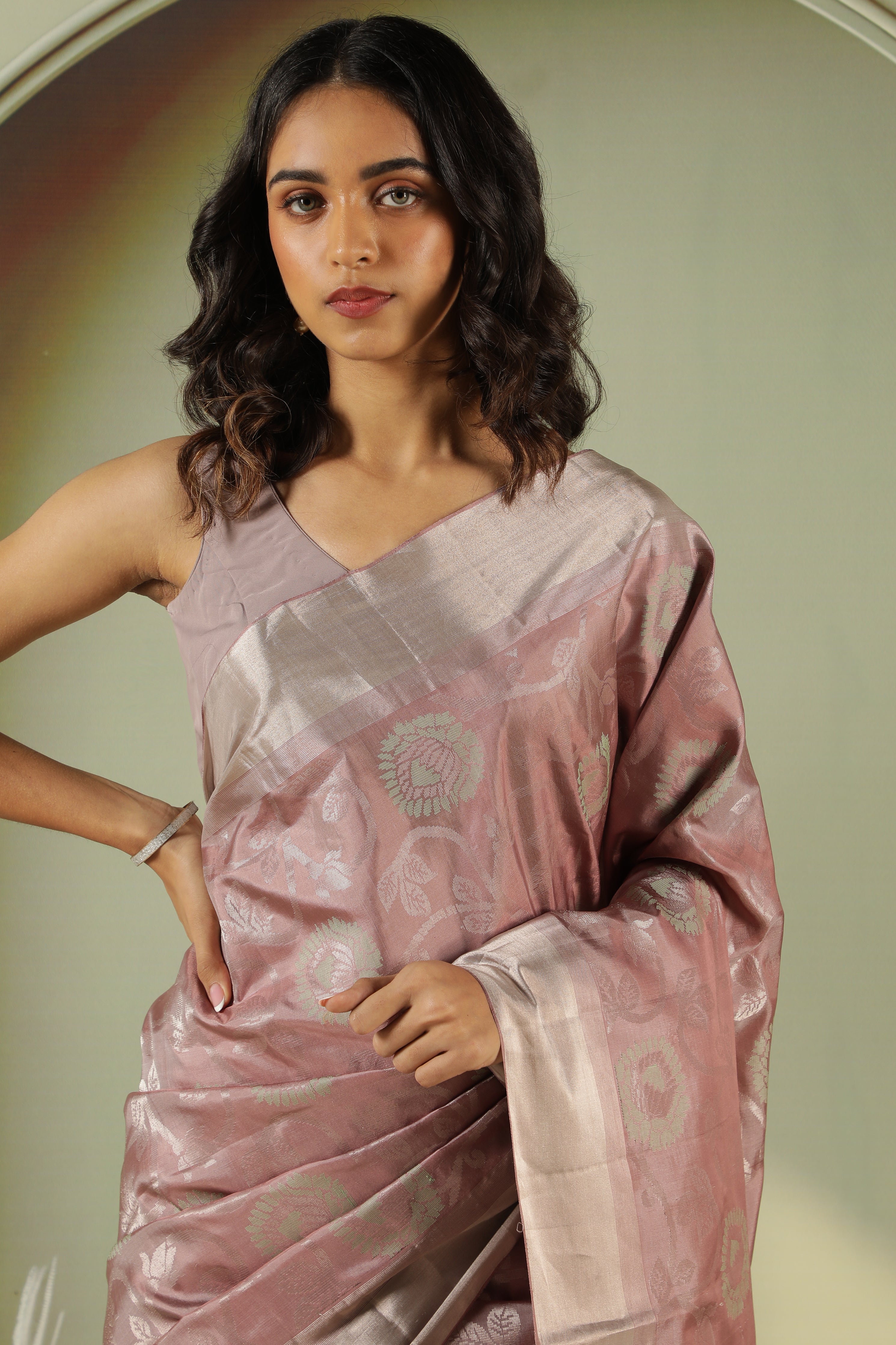 Dust Pink Soft Silk Saree with Allover Jaal & Zari Border