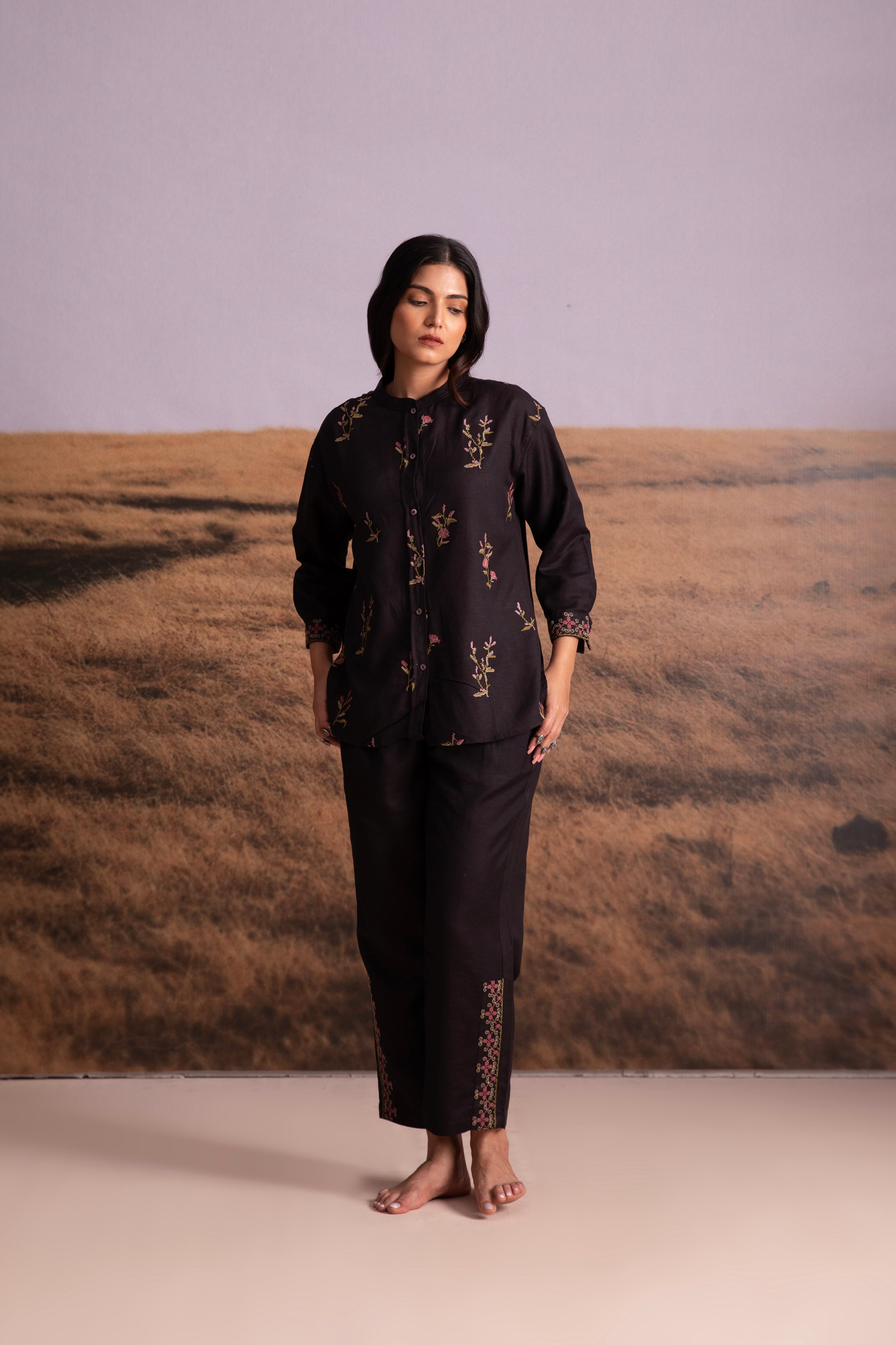 Cross-Stitch Linen Co-ord Set-Black - Mokshaa