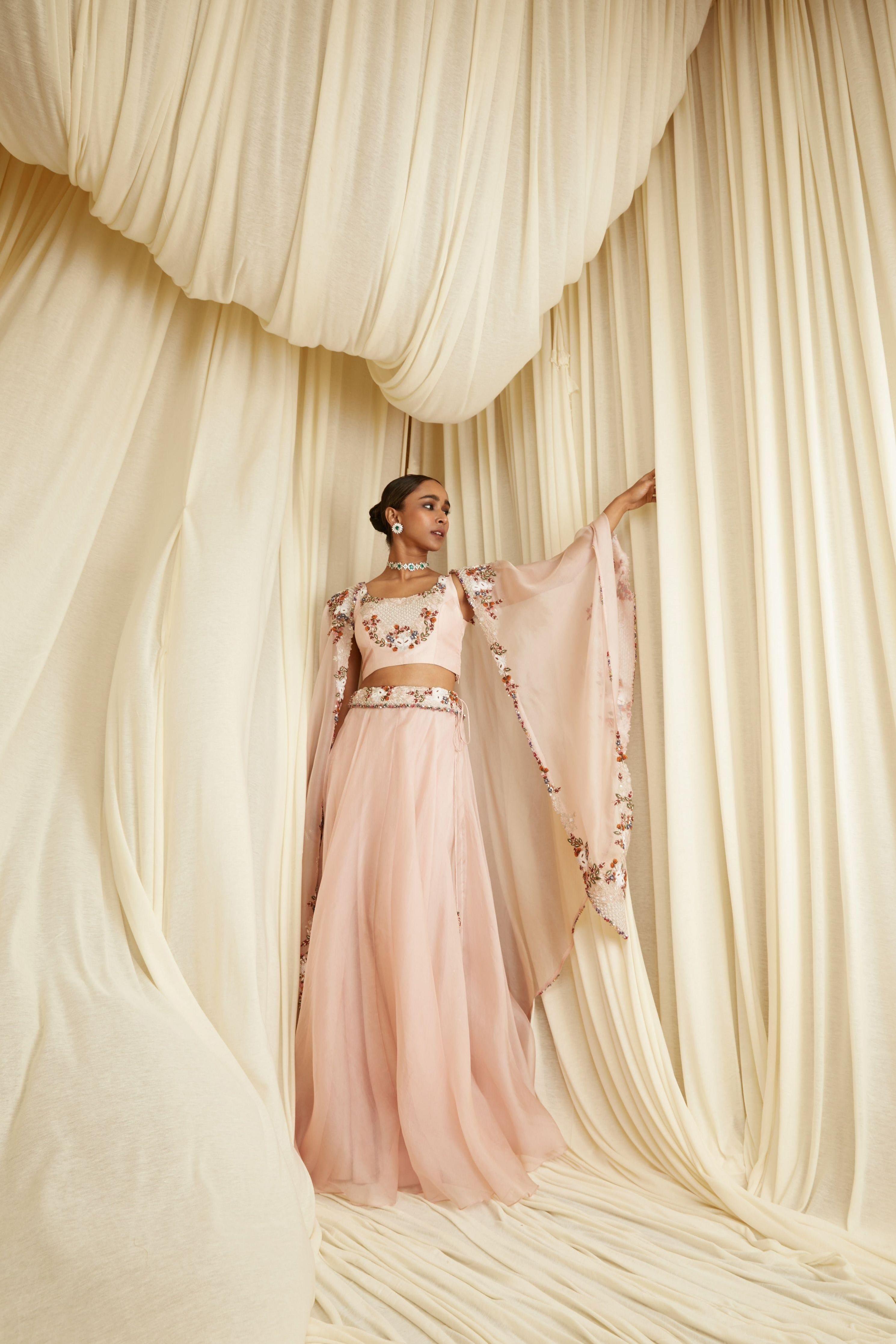 Flamingo Multithread Skirt Set Mokshaa