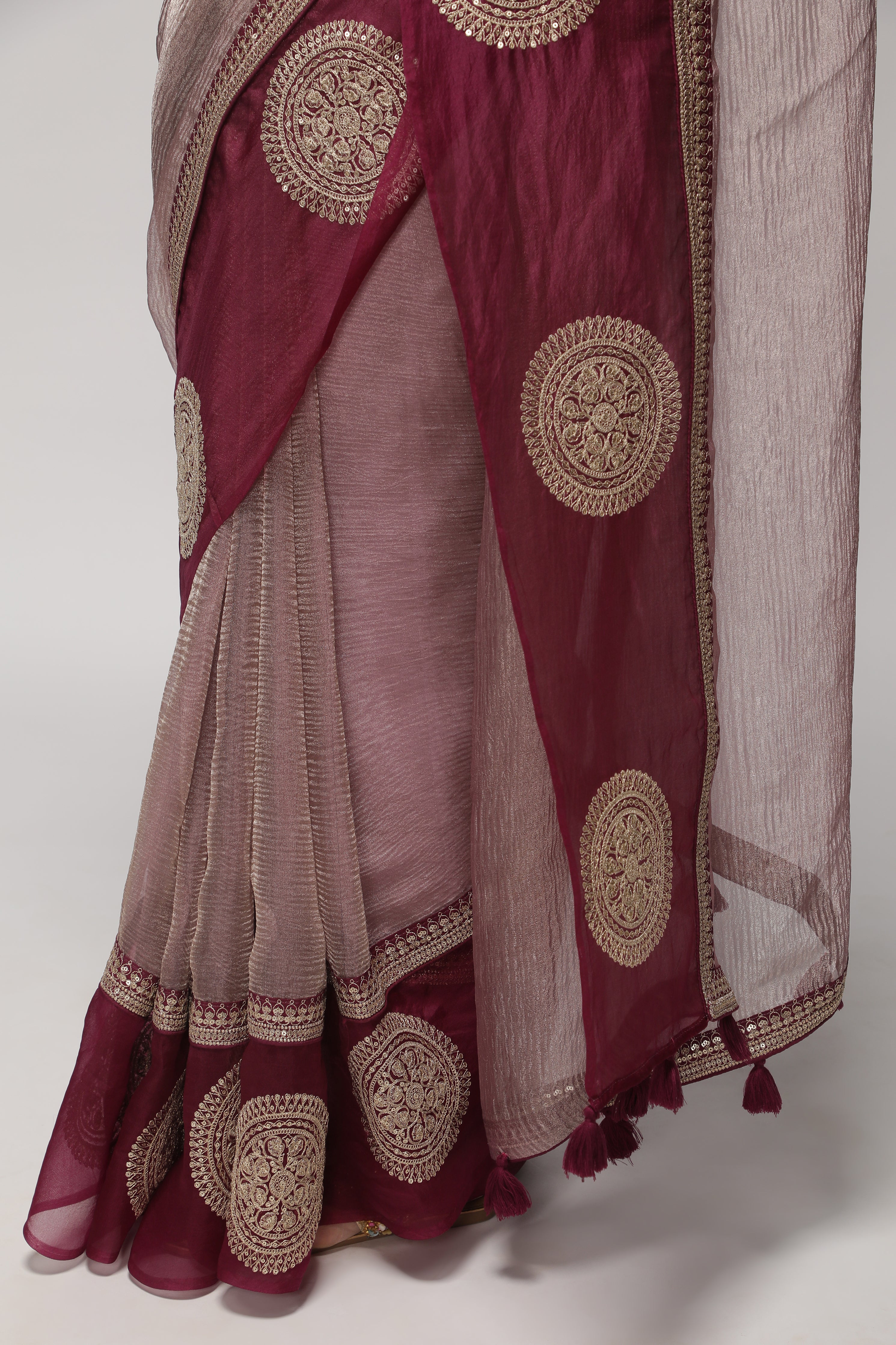 Light Plum Crush Saree with Zardosi Motif Border