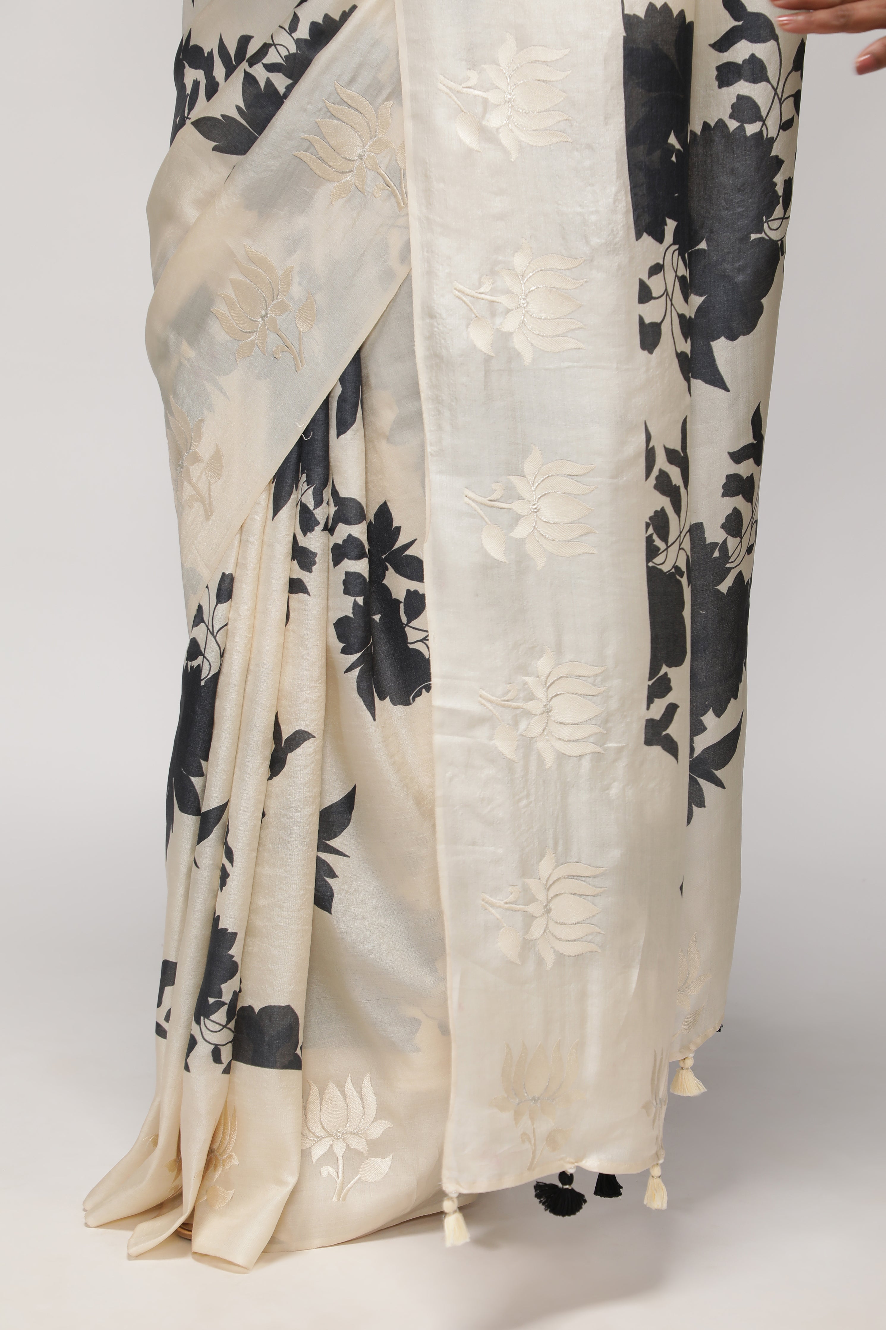 Off White Tussar Saree with All-Over Floral Print & Contrast White Thread Work Border