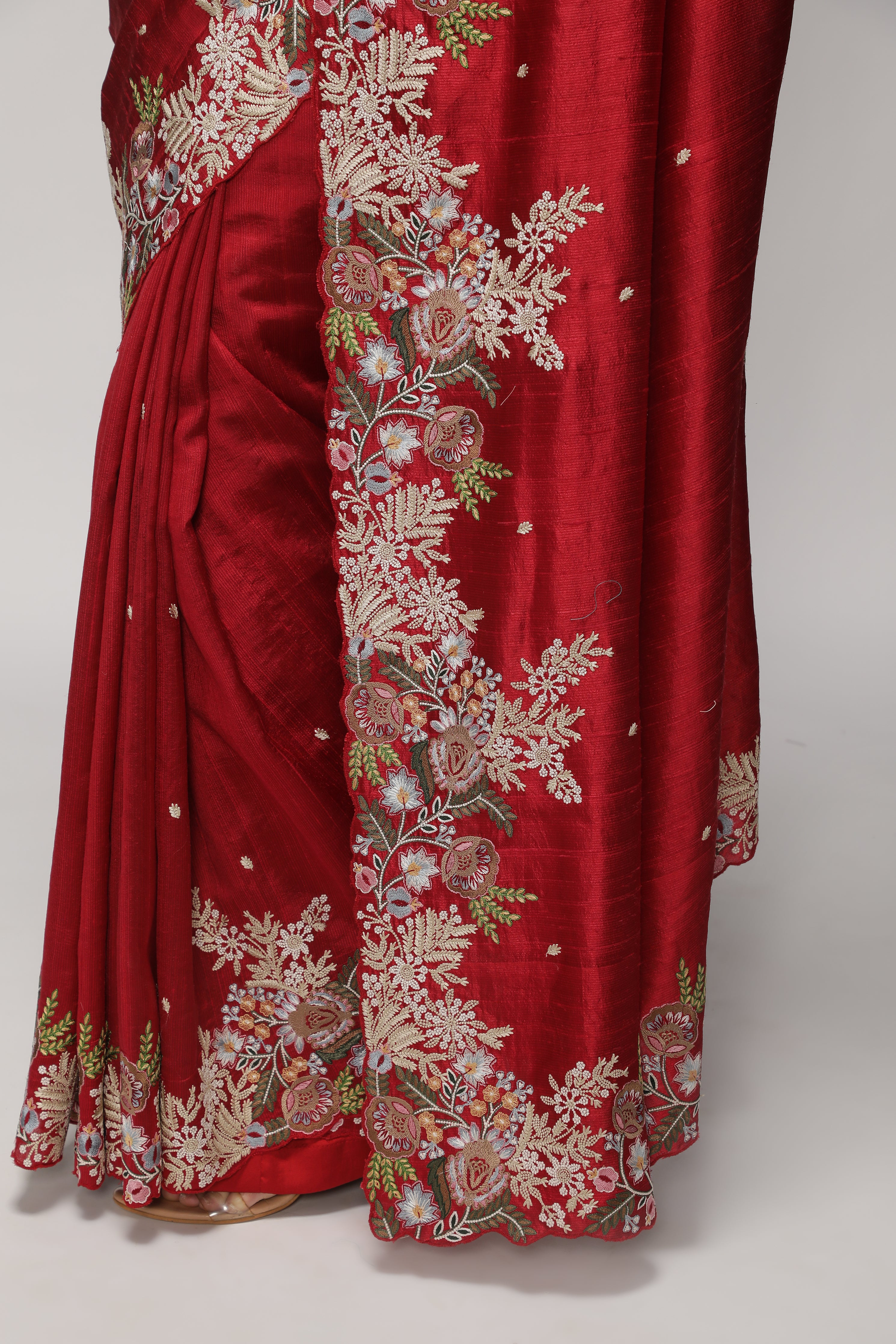 Red Handloom Tussar Saree with Contrast Embroidery Scallop Border