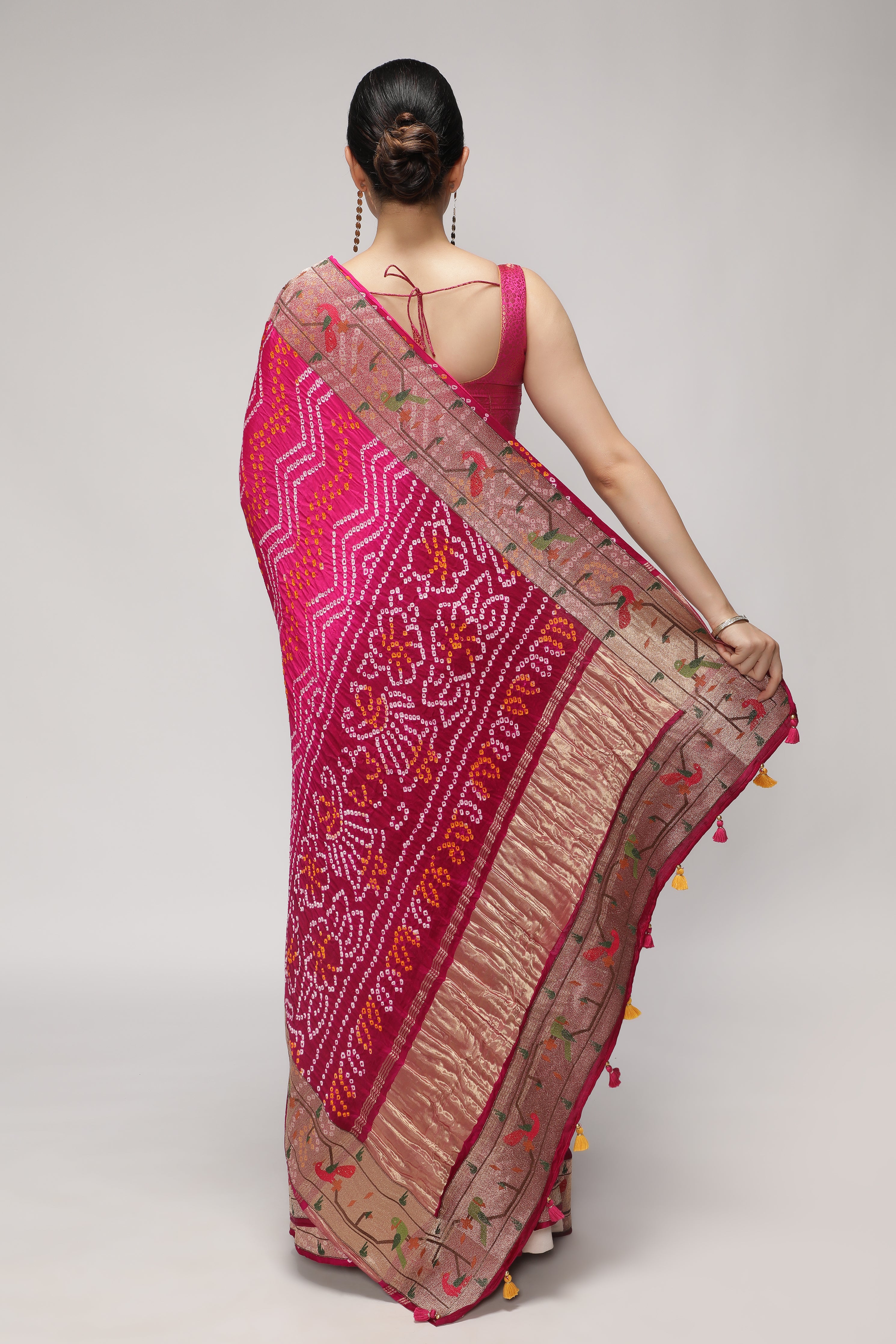 Shaded Rani Pink & Purple Bandni Saree with Paithani Border