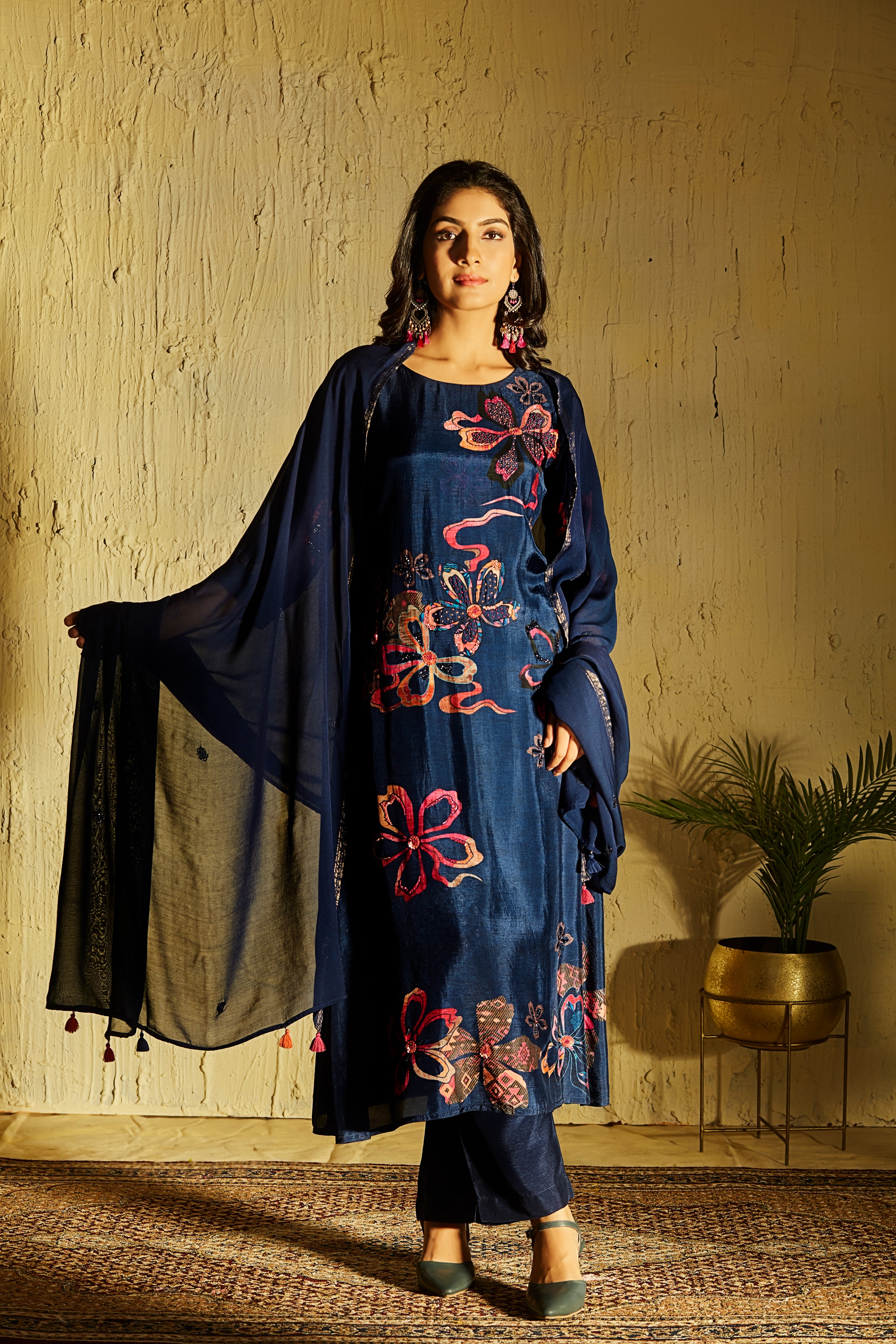 Midnight Blue Crepe Suit Set with Abstract Floral Print
