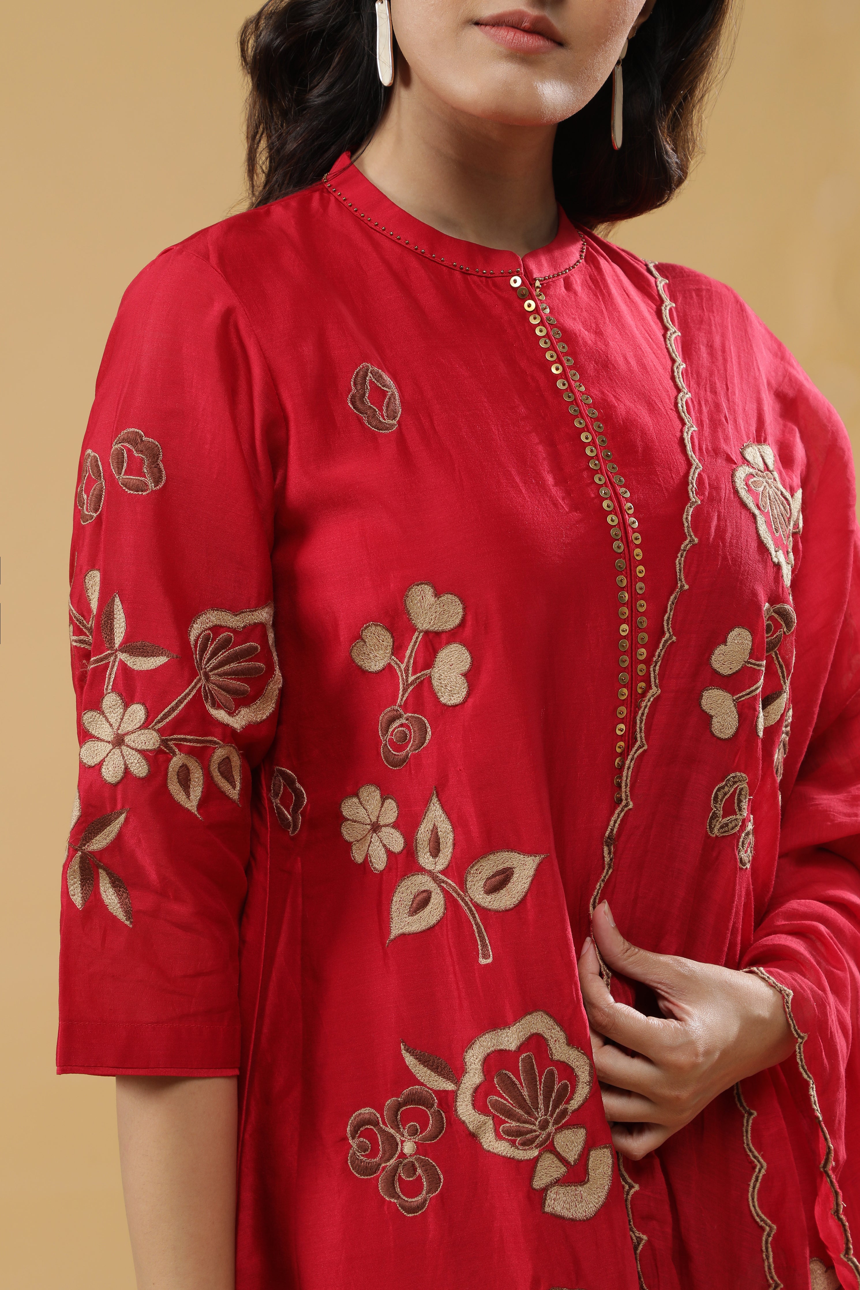 Red Chanderi Silk Straight Cut Salwar Set with Floral Thread Embroidery