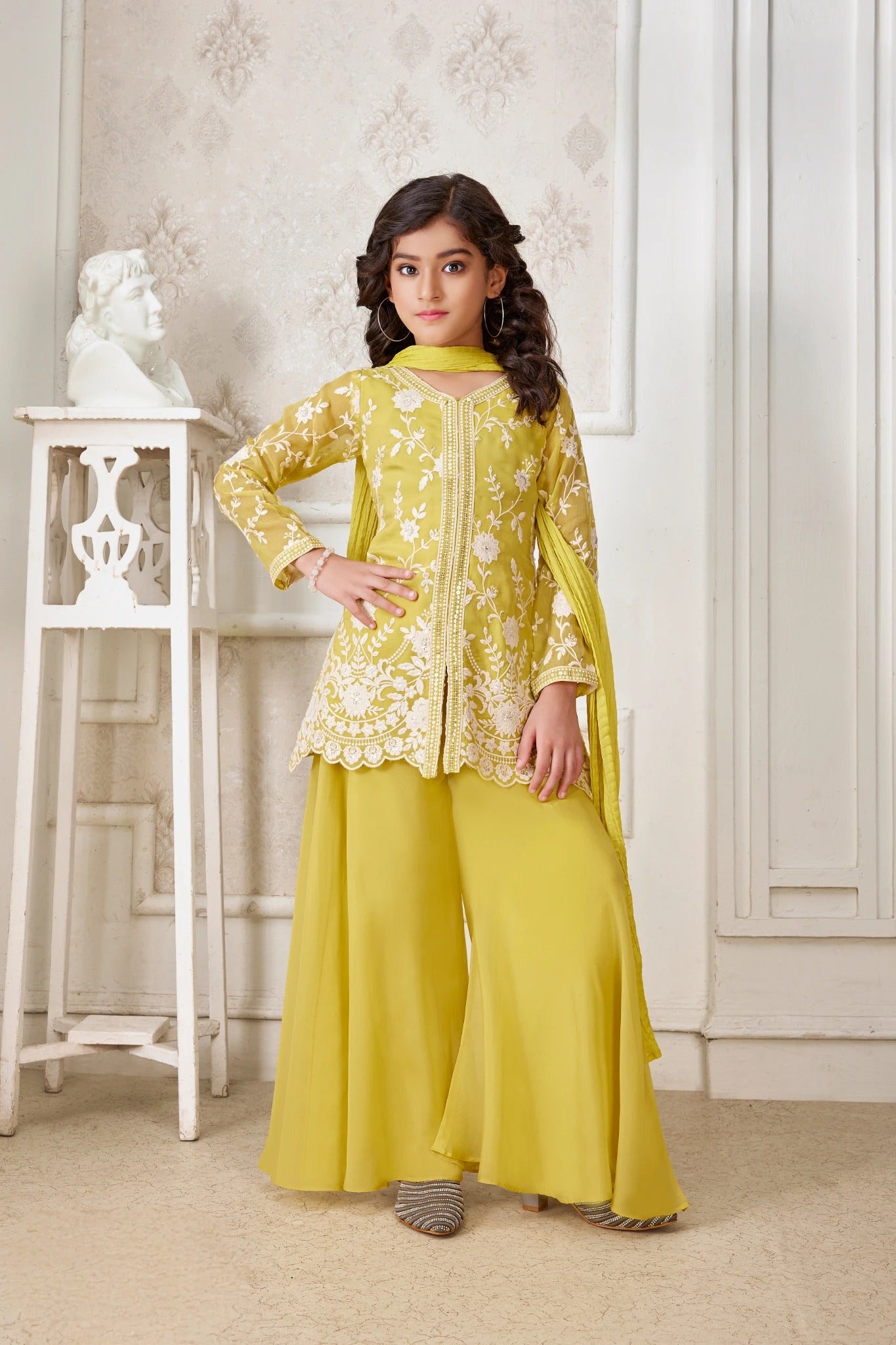 Lime Green Graceful Embroidered Kids Set - Mokshaa