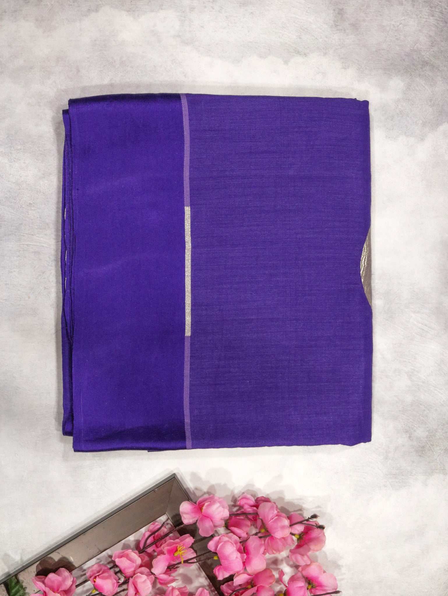 Purple Handloom Silk Saree with Silver Zari Circular Motifs