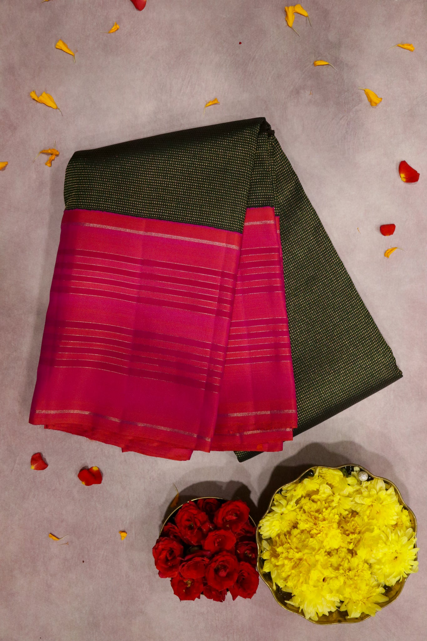 Bottle Green Kanchipuram Silk Saree with Self Zari Chattai Weaving and Contrast Pink Border