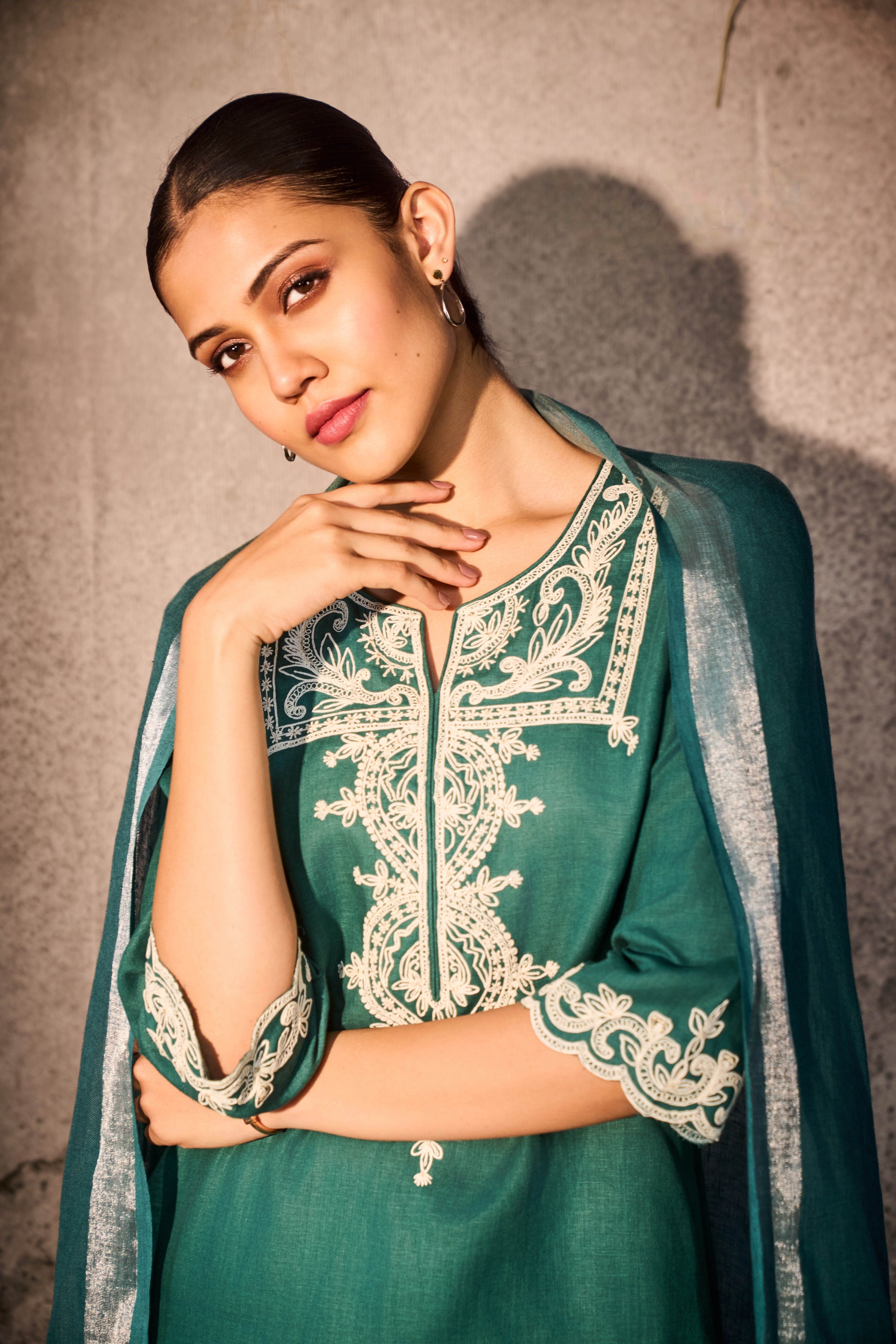 Teal Linen Kurta Set with Ivory Embroidery & Dupatta