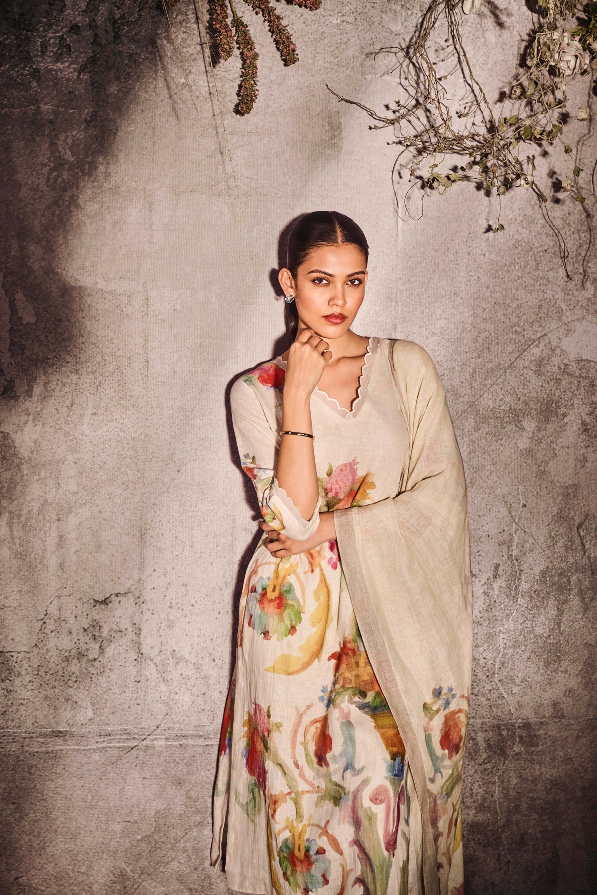 Ivory Linen Watercolor Floral Printed Kurta Set