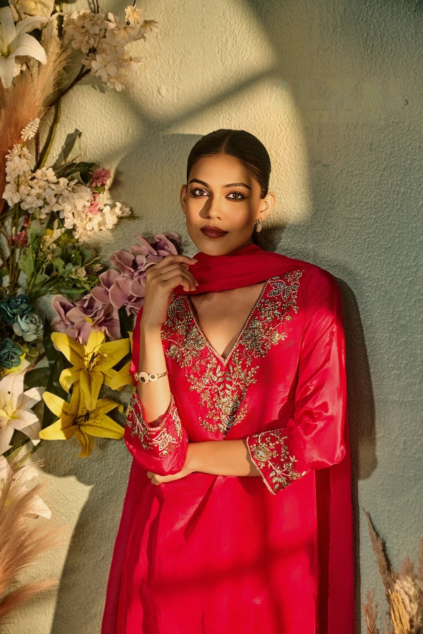 Crimson Crepe Kurta Set with Zardozi & Sequin Embroidery