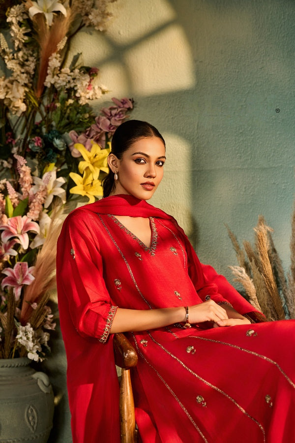Red Silk Kurta Set with Gold Embellishment & Dupatta