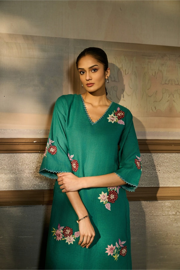 Emerald Green Floral Embroidered Kurta Set