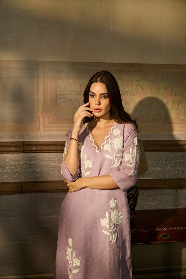 Dusty Lavender Floral Embroidered Kurta Set
