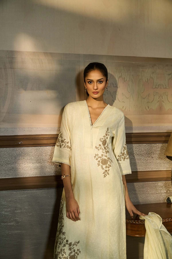 Ivory Linen Kurta Set with Thread Embroidery