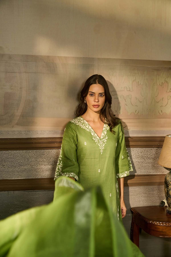Moss Green Linen Kurta Set with Ivory Thread Embroidery