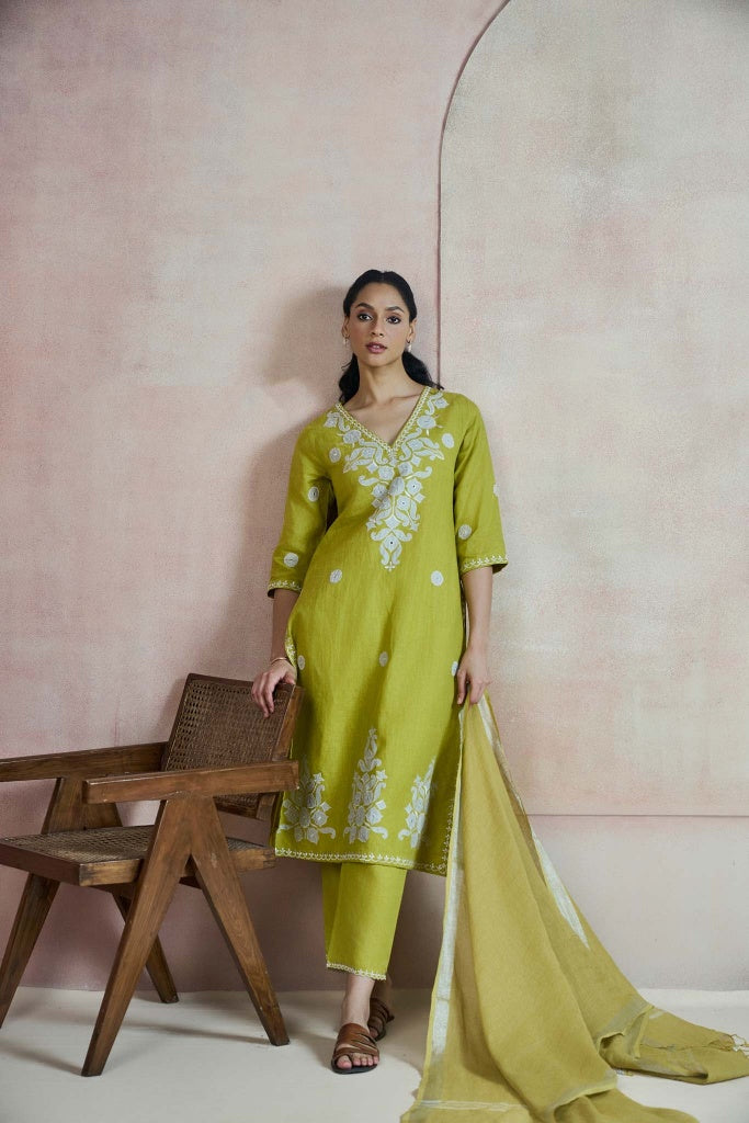 Lime Olive Linen Kurta Set with Thread Embroidery and Appliqué
