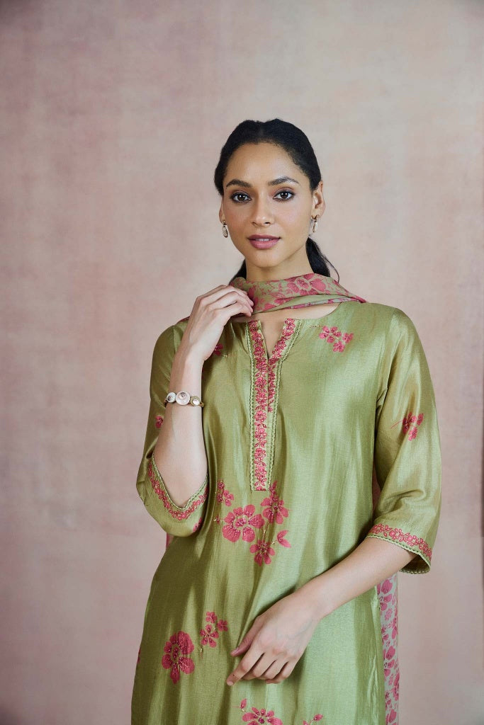Moss Green Silk Kurta Set with Floral Thread Embroidery