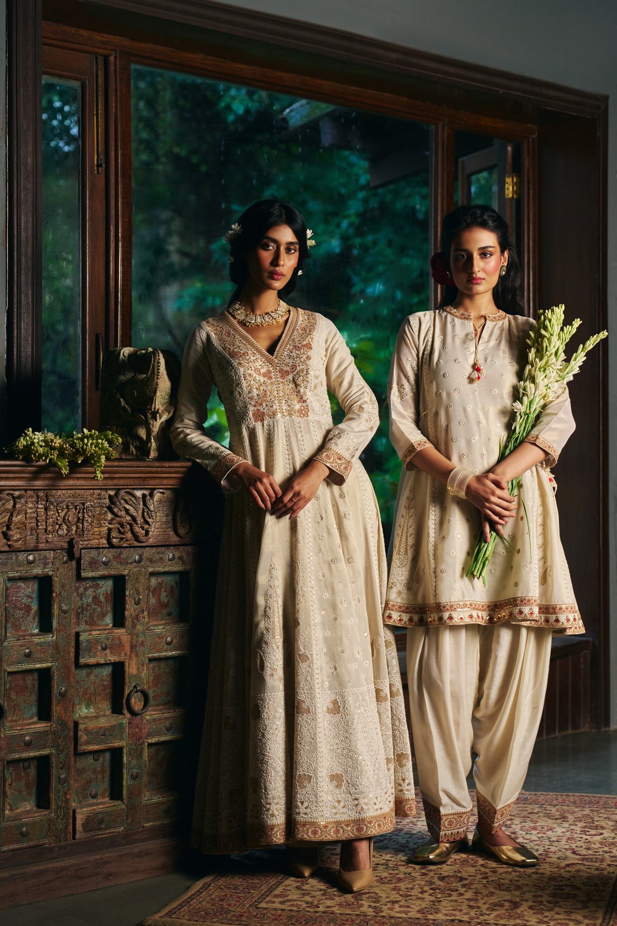 Ivory Tissue Chanderi Kurta Set with Chikankari Thread Work and Tulip Salwar