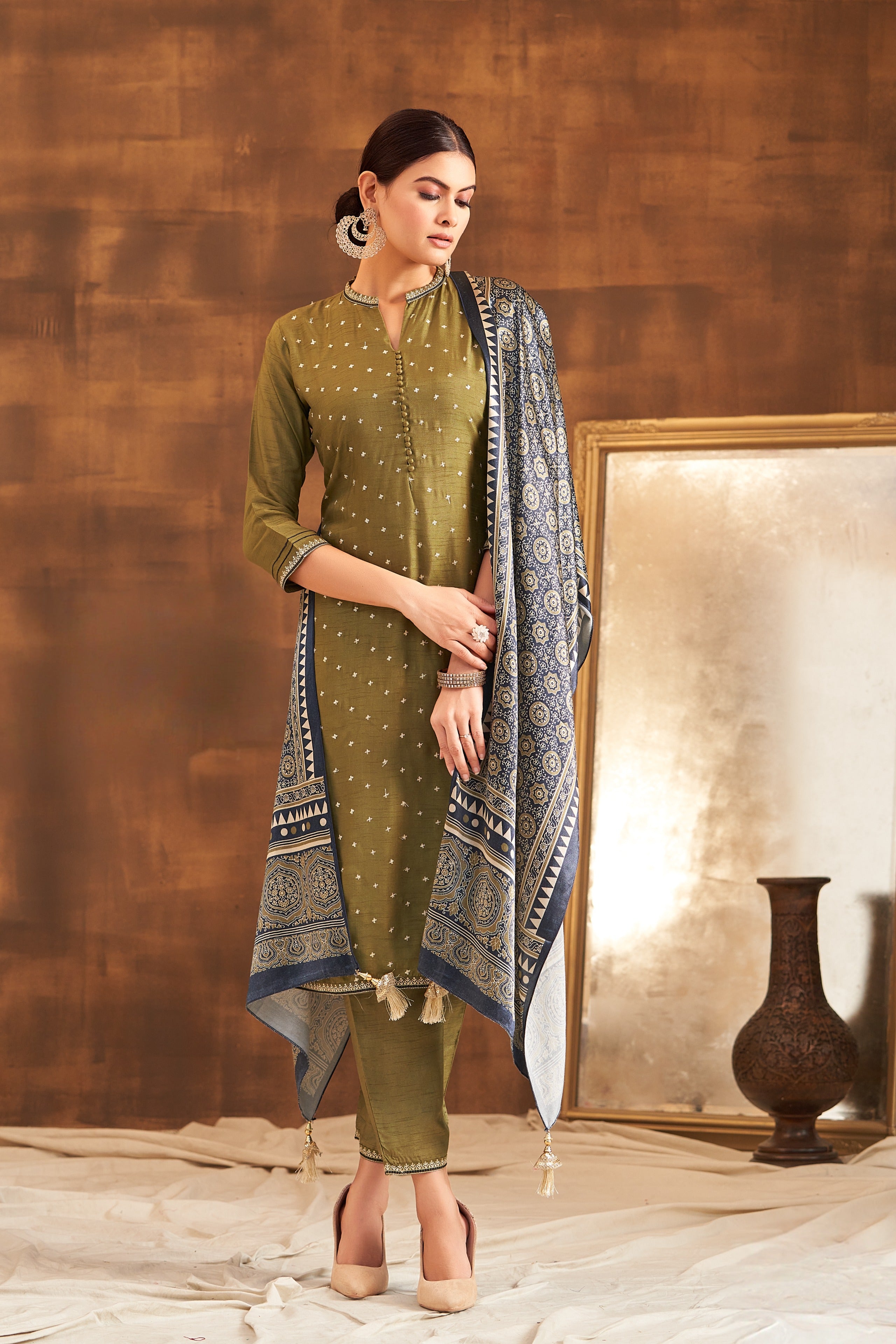 Olive Raw Silk Kurta Set with Ajrakh Printed Dupatta
