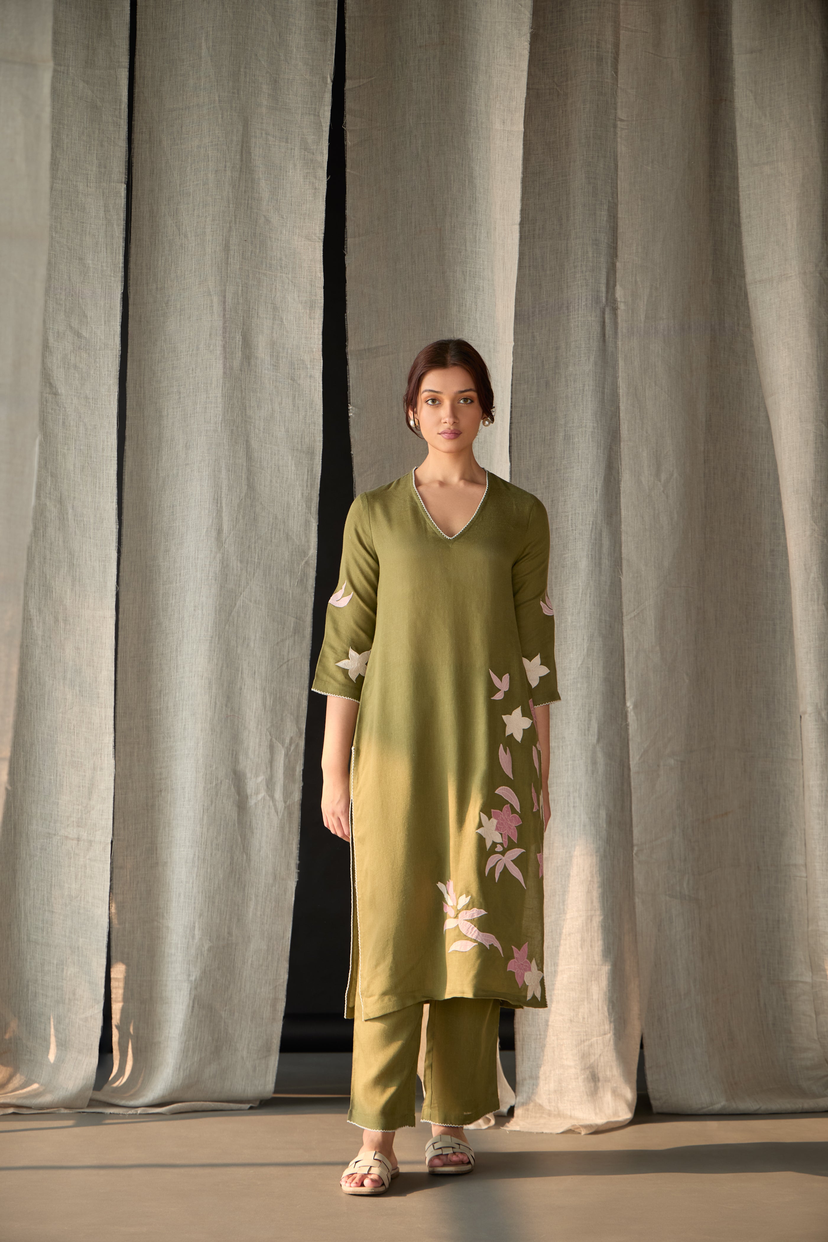 Olive Linen Applique Kurta Set - Mokshaa