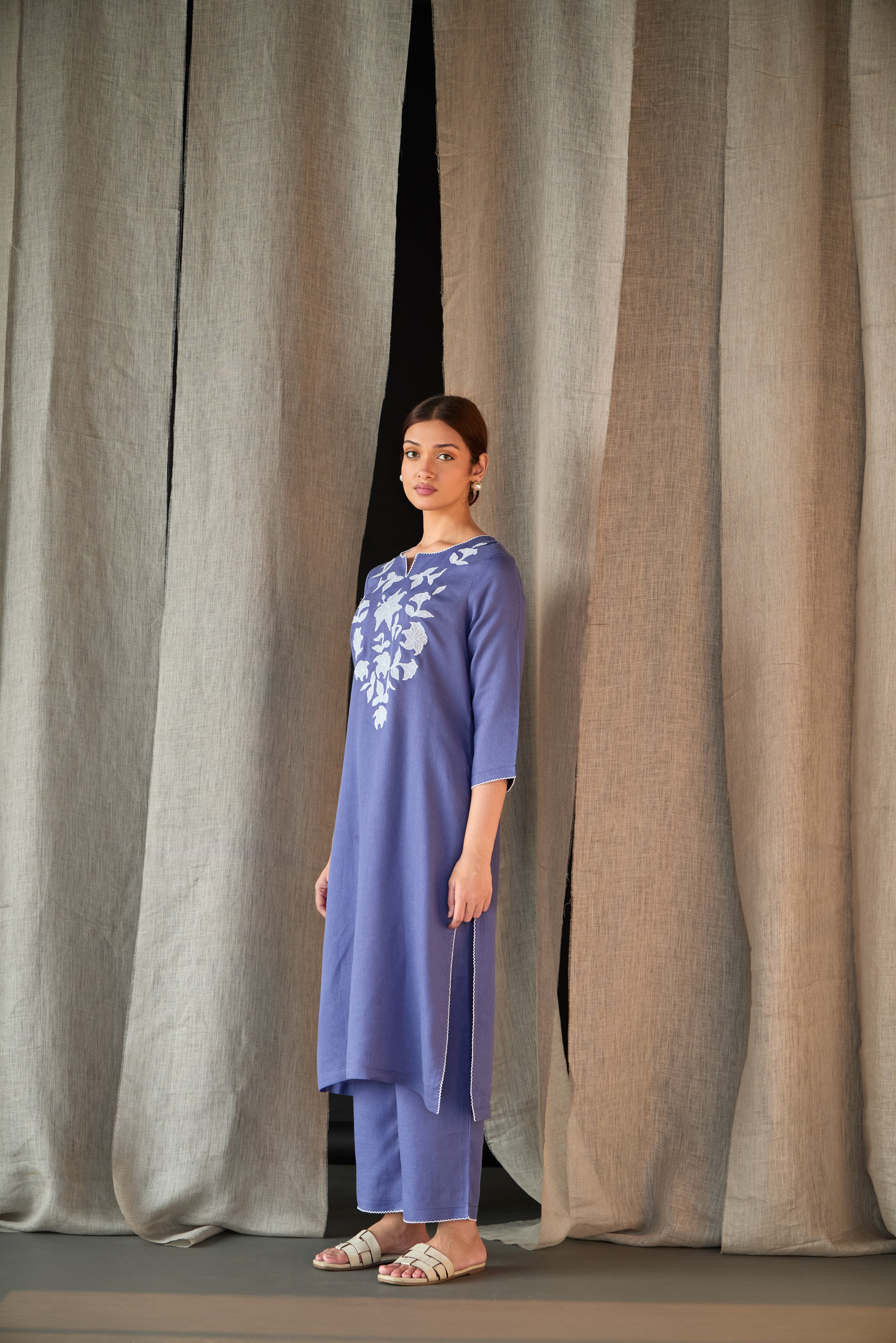 Dusk Linen Applique Kurta Set - Mokshaa