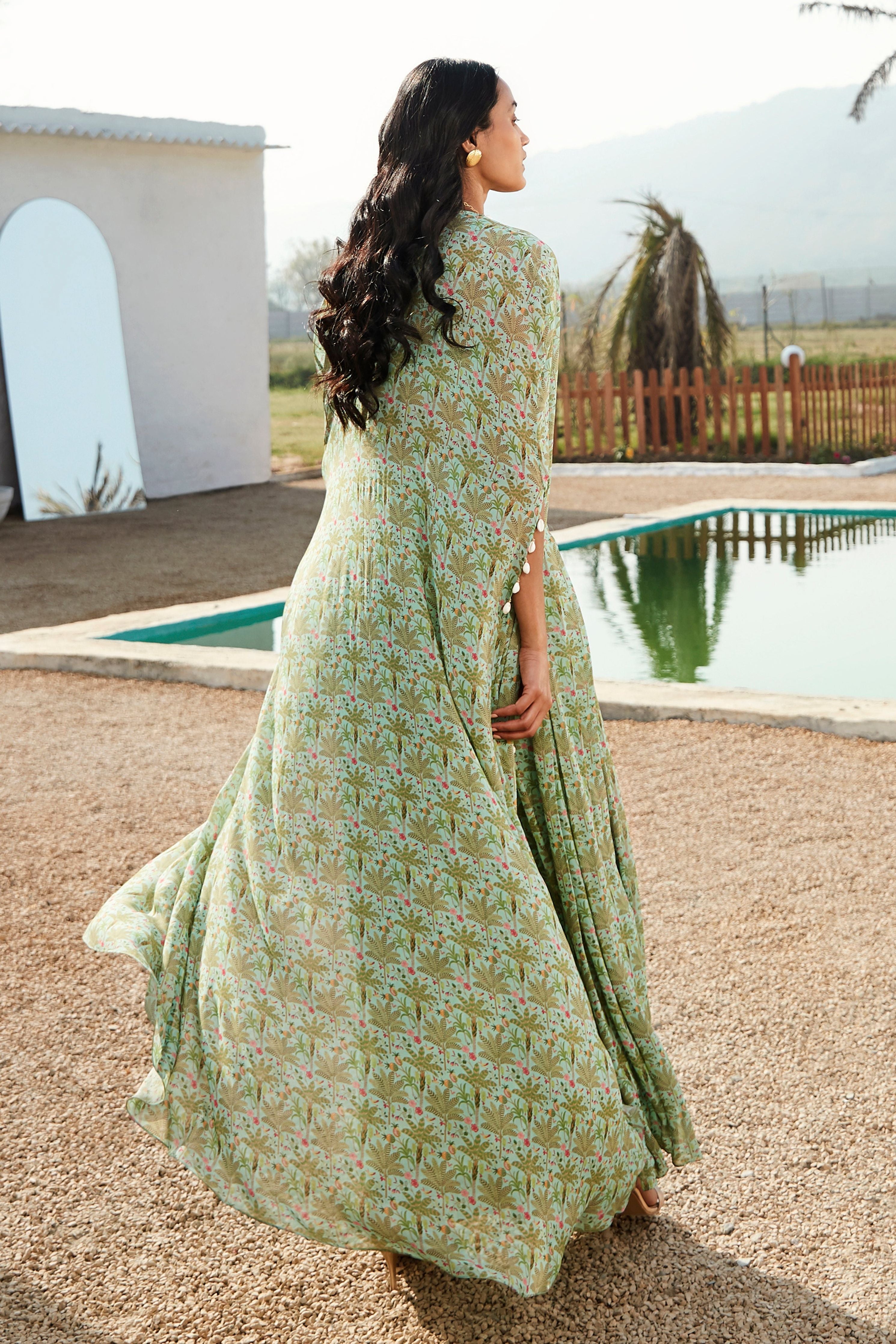 Pista Sharara Set With Cape - Mokshaa