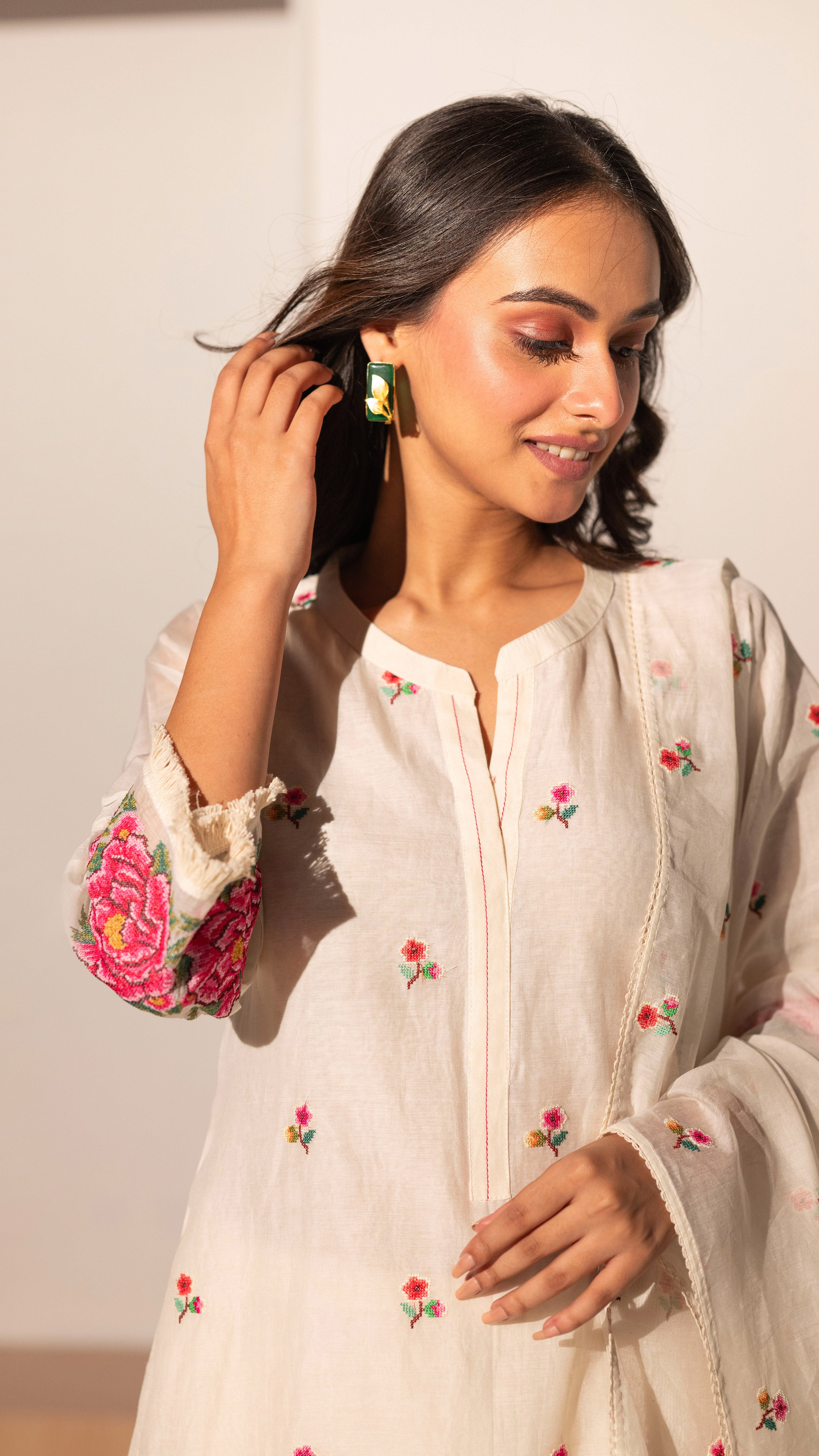 Ivory Mul Chanderi Straight Salwar Set