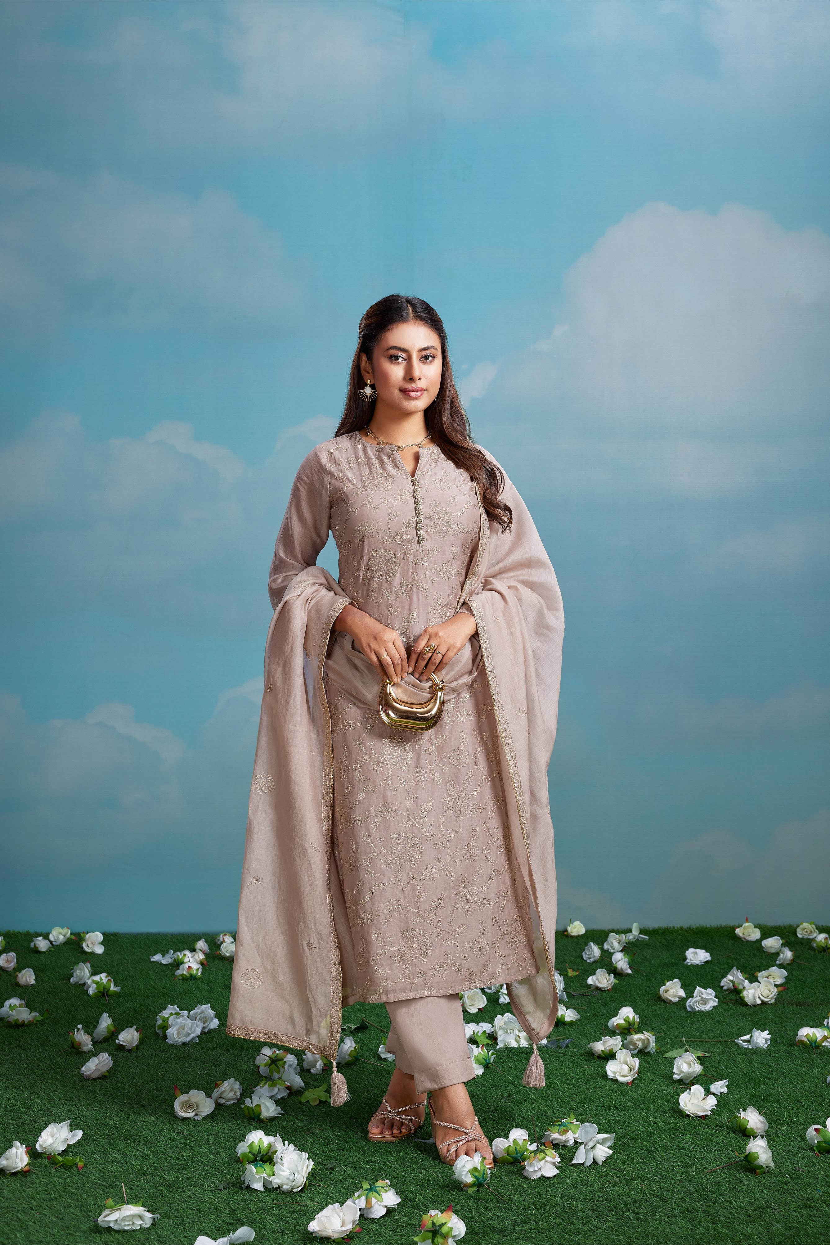 Dusty Beige Mul Salwar Set