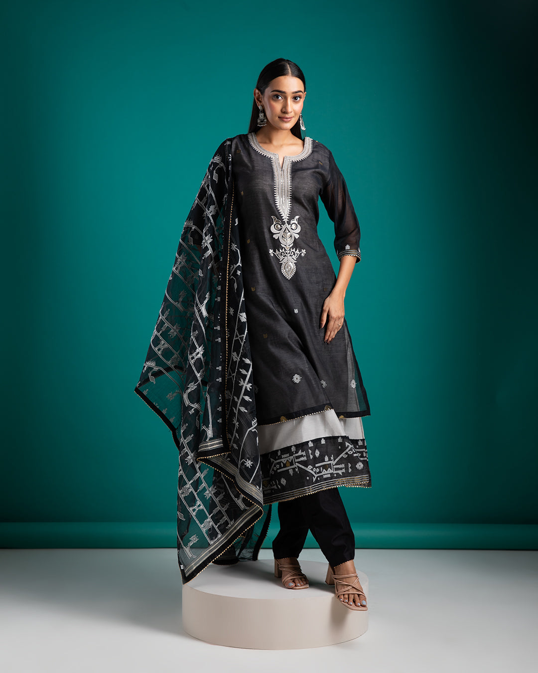 Black and White Kurta Set - Mokshaa