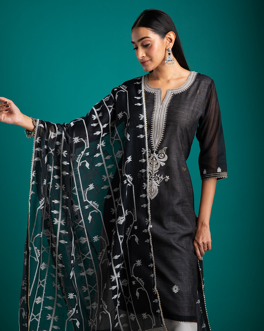 Black and White Kurta Set - Mokshaa