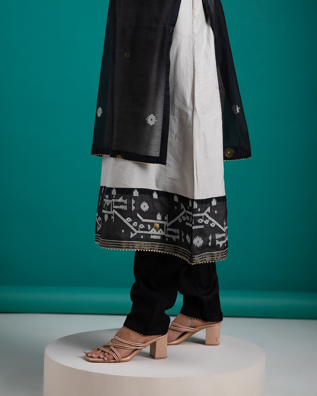 Black and White Kurta Set - Mokshaa