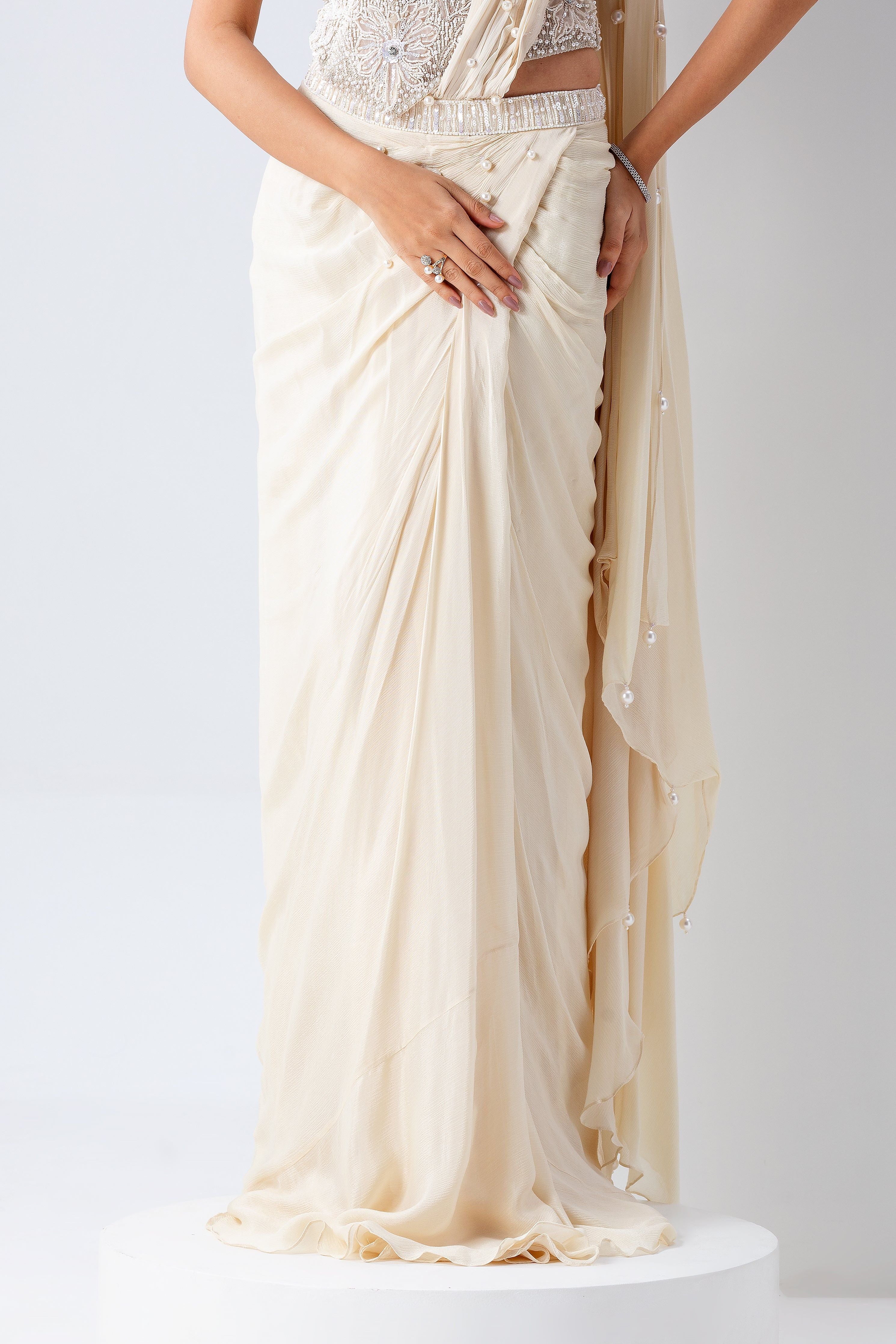 Ivory Drape Set - Mokshaa