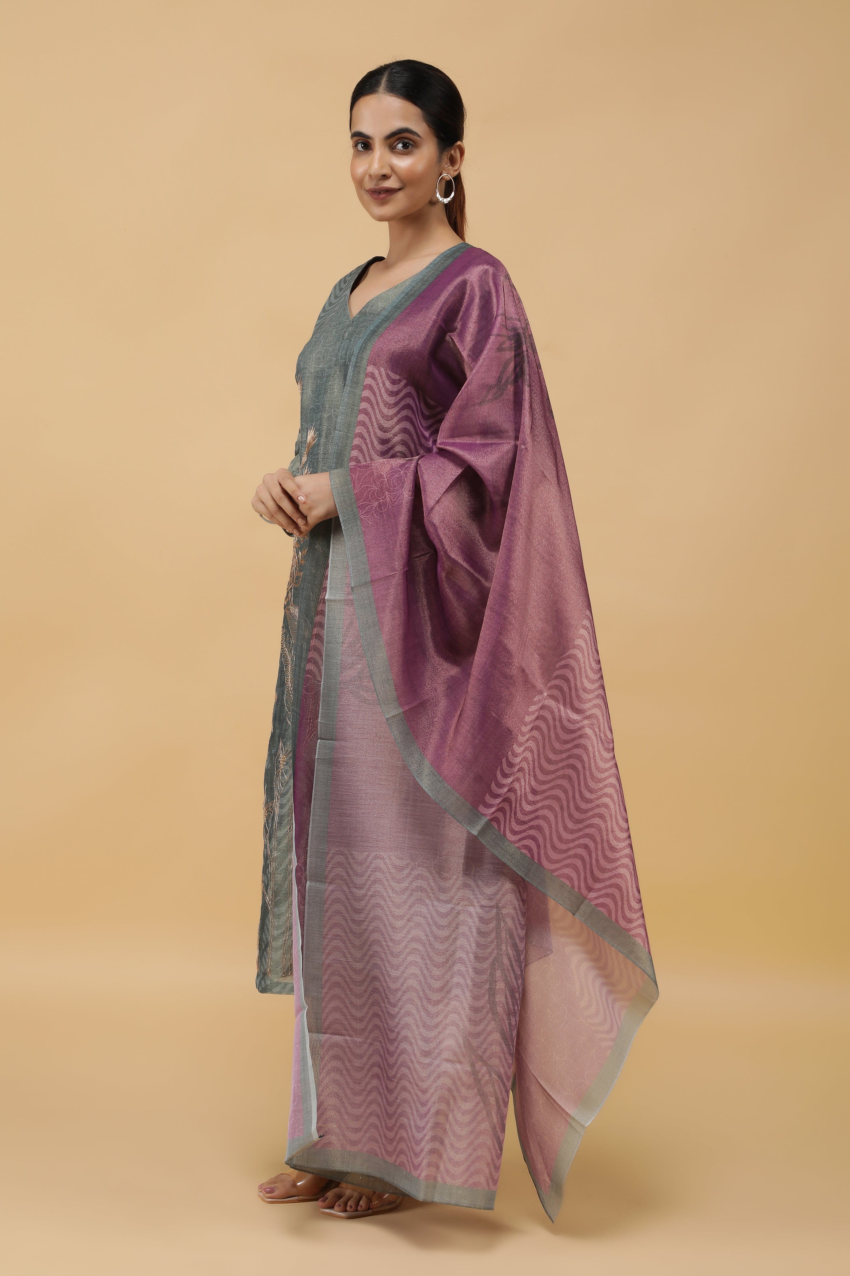Botanical Bliss Zari-Pearl Embroidered Printed Tissue Salwar Set