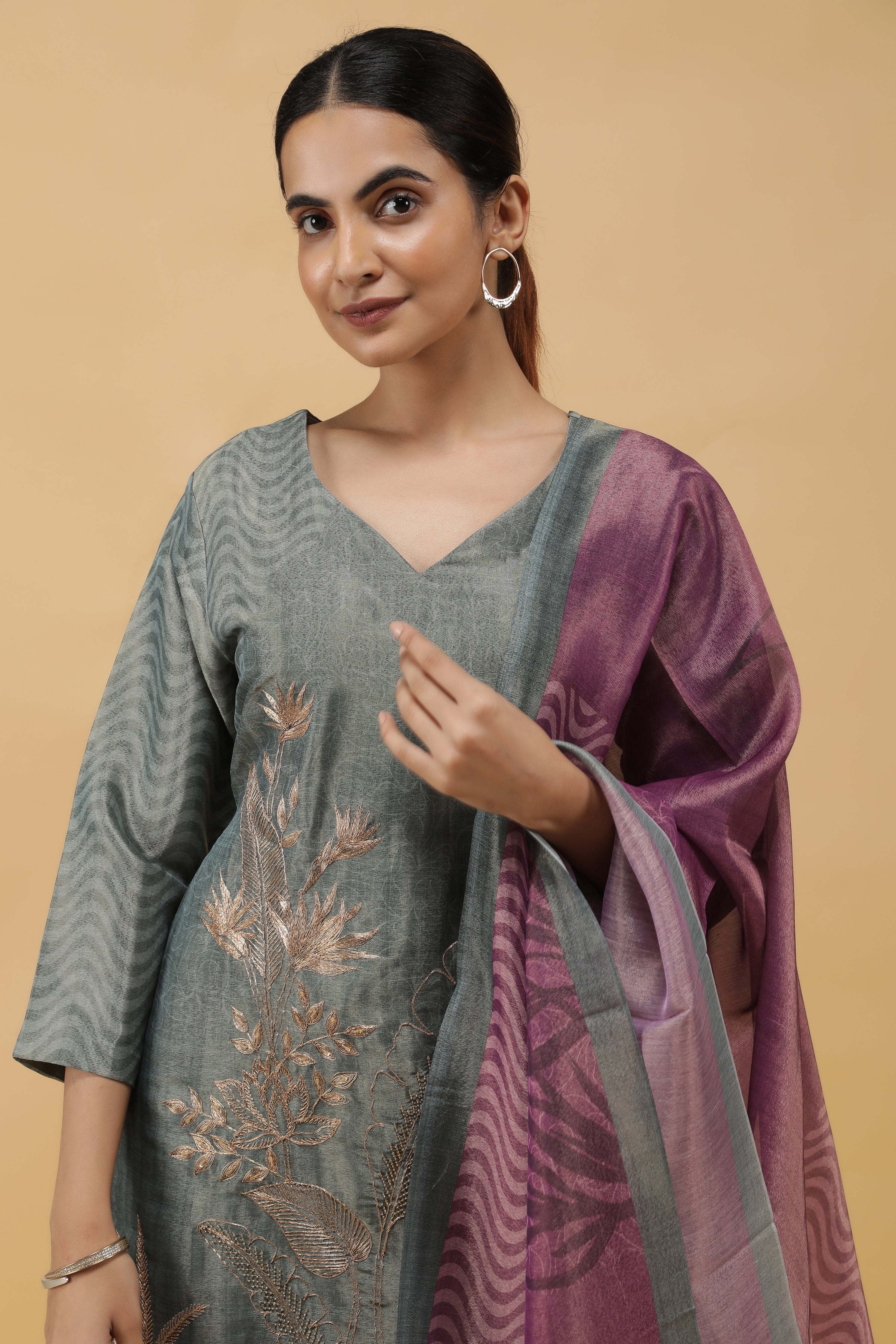 Botanical Bliss Zari-Pearl Embroidered Printed Tissue Salwar Set