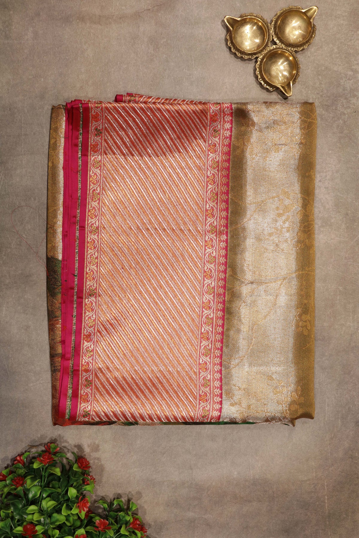 Gold Kanchivaram Tissue Silk Saree