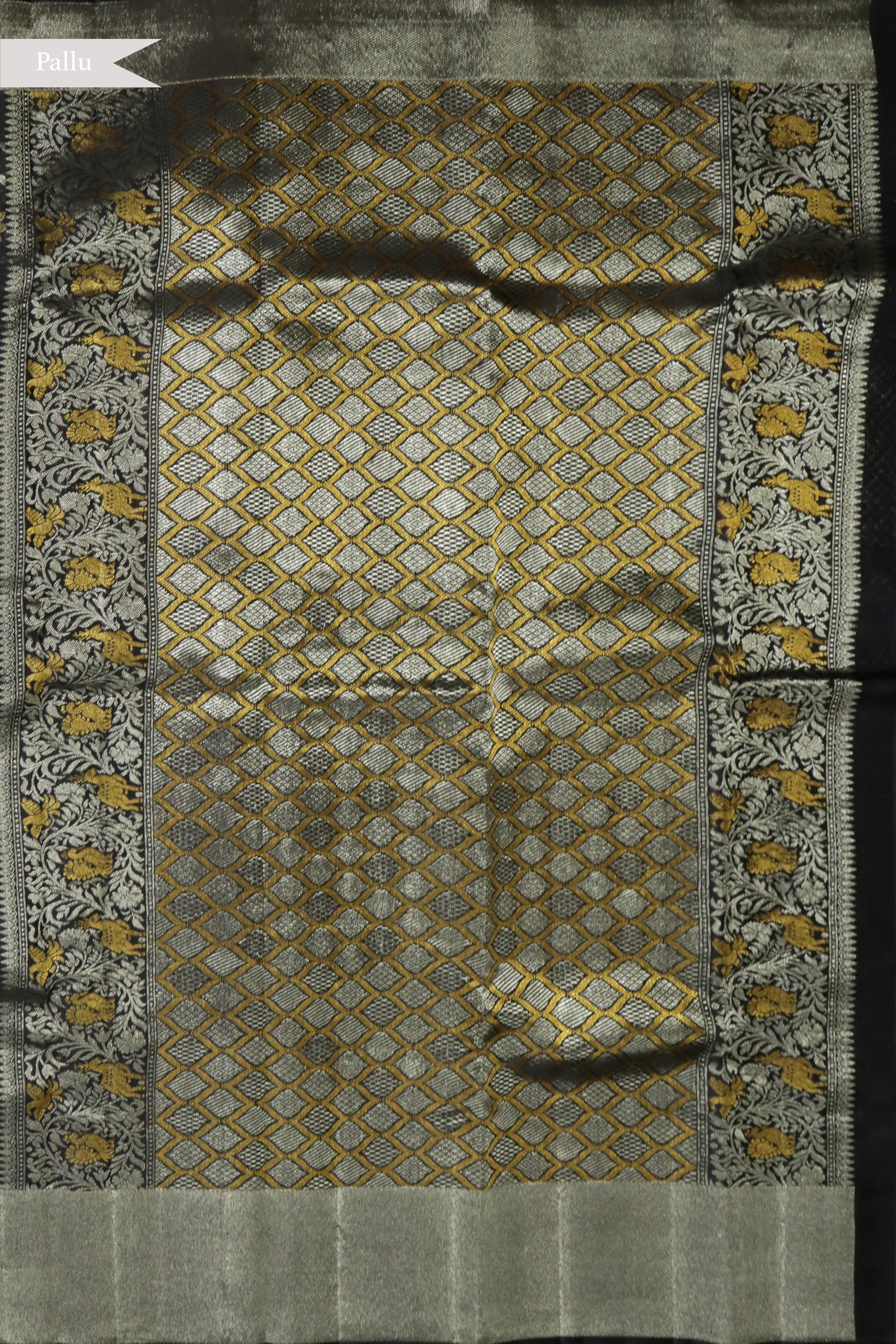 Black Floral Jaal Kanchivaram Silk Saree