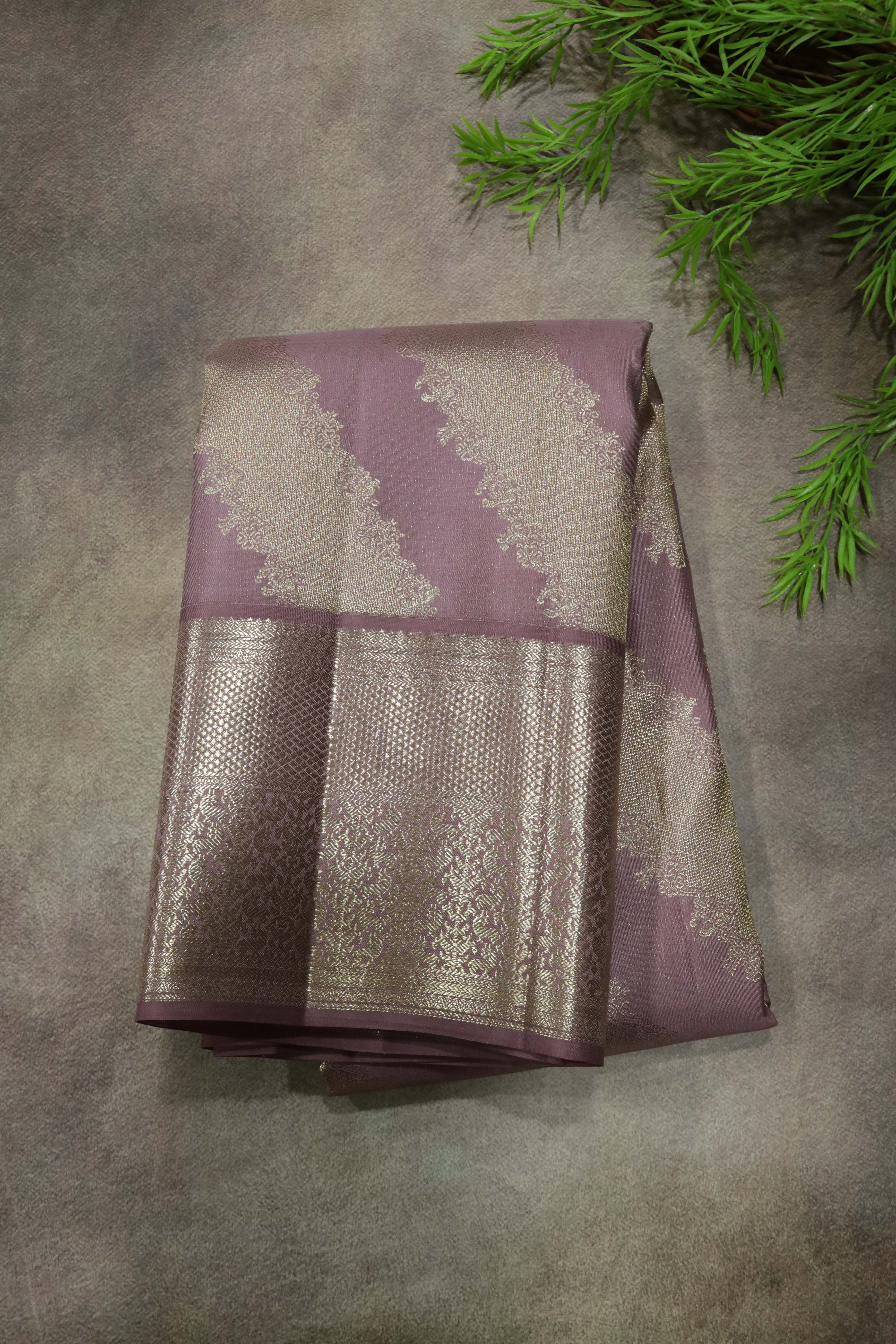 Onion Pink Kanchivaram Silk Saree
